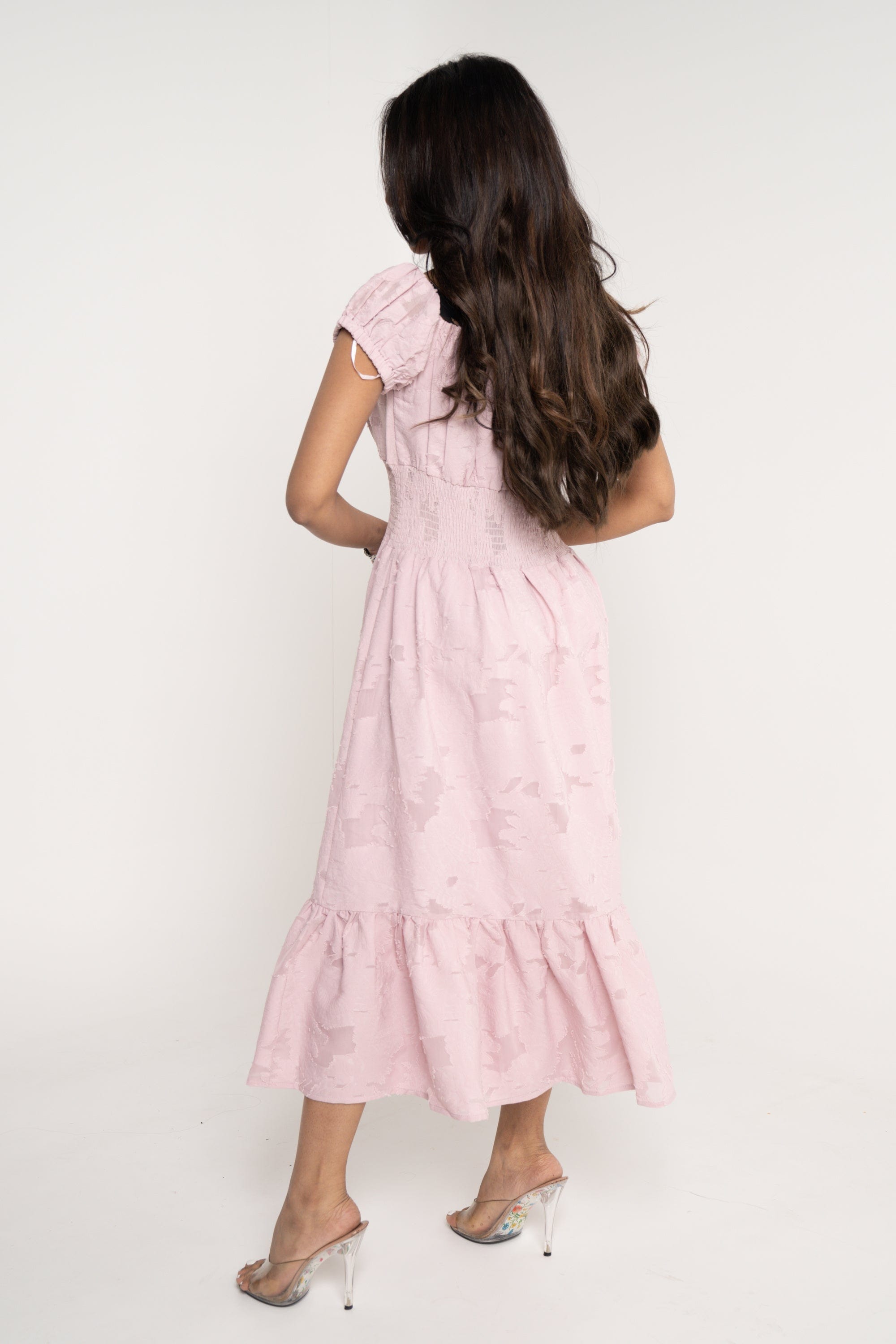 ميكا فستان ميدي مخصر كم قصير بفتحة رقبة دائرية