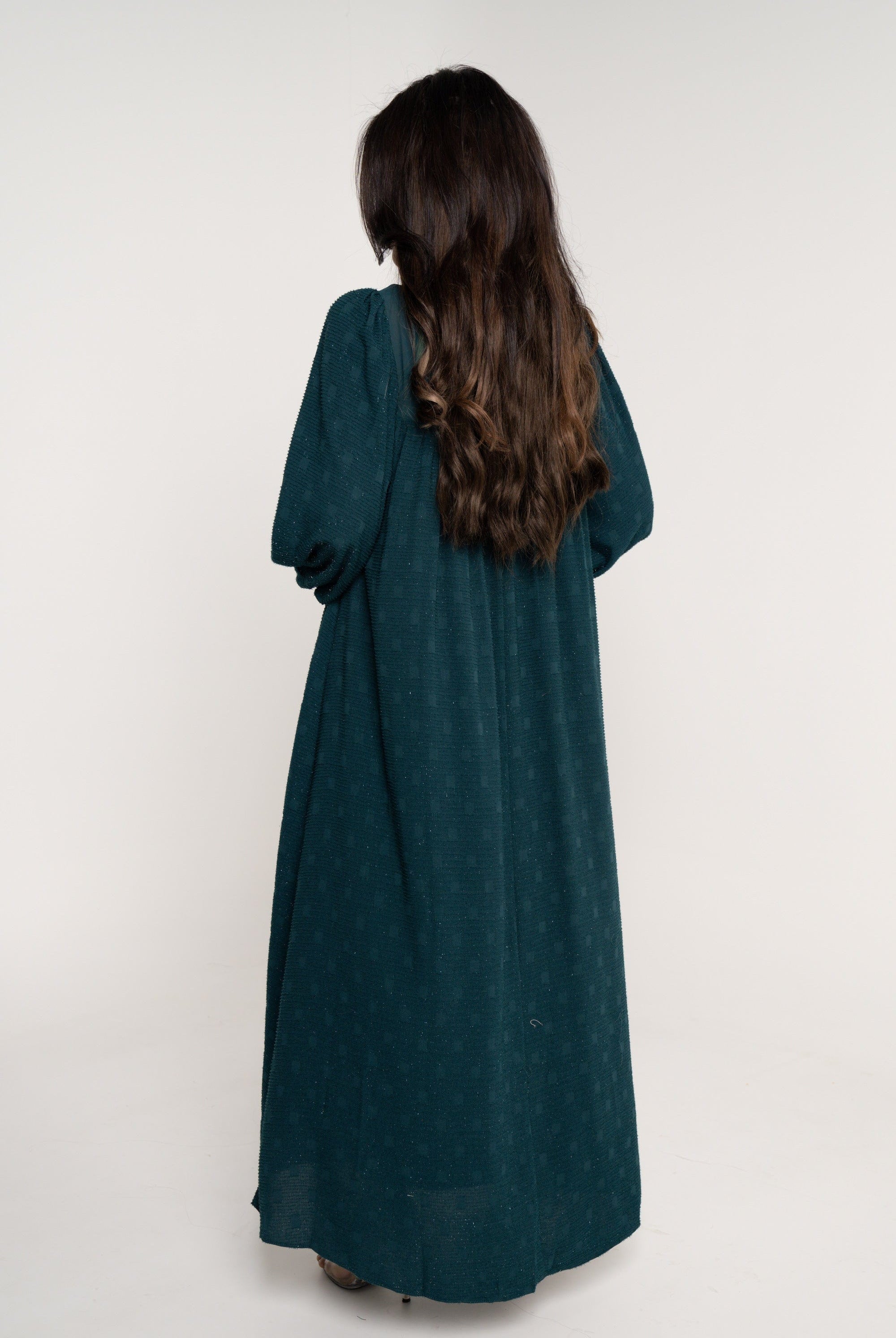 ميكا فستان ميدي بأكمام طويلة سادة