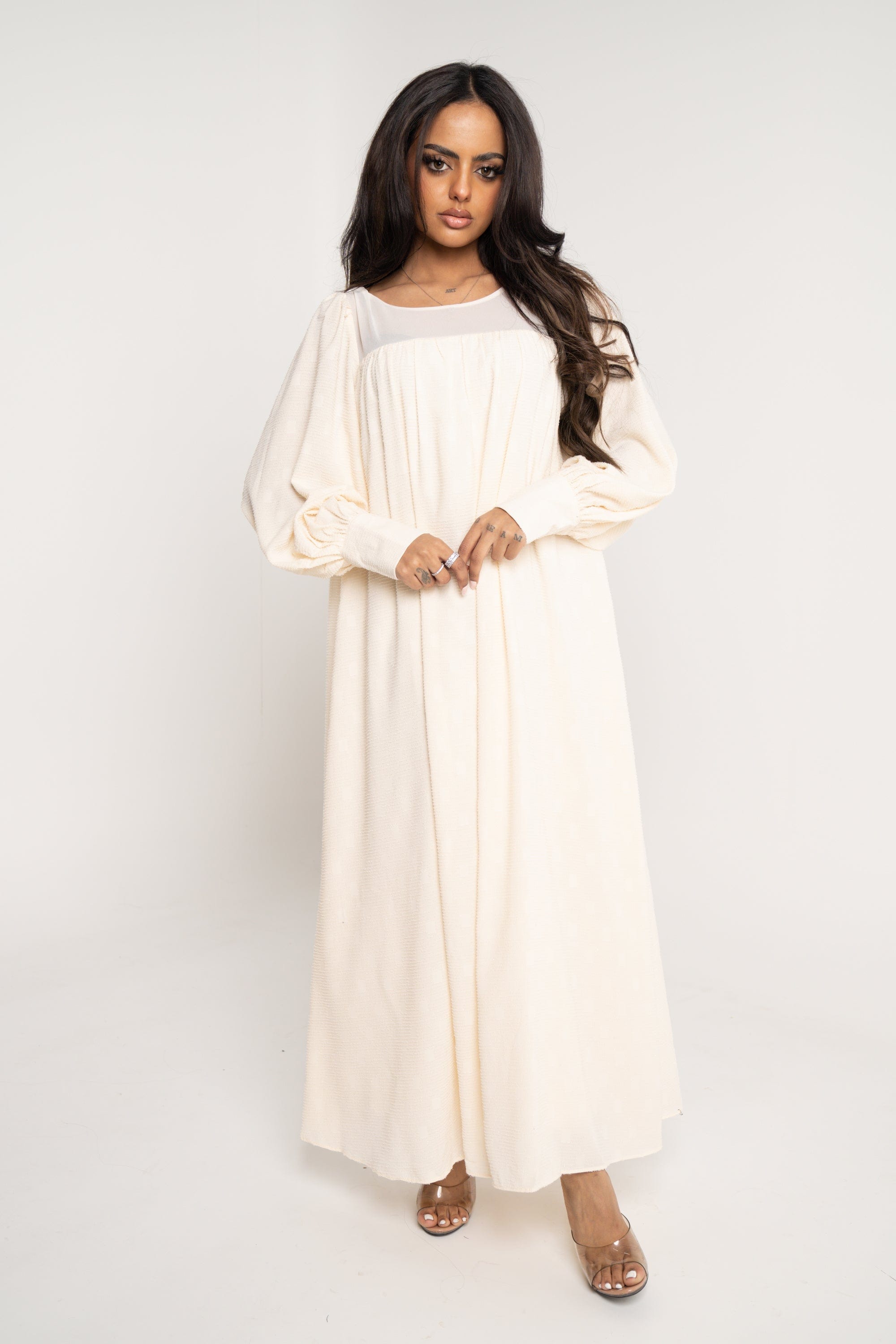 ميكا فستان ميدي بأكمام طويلة سادة