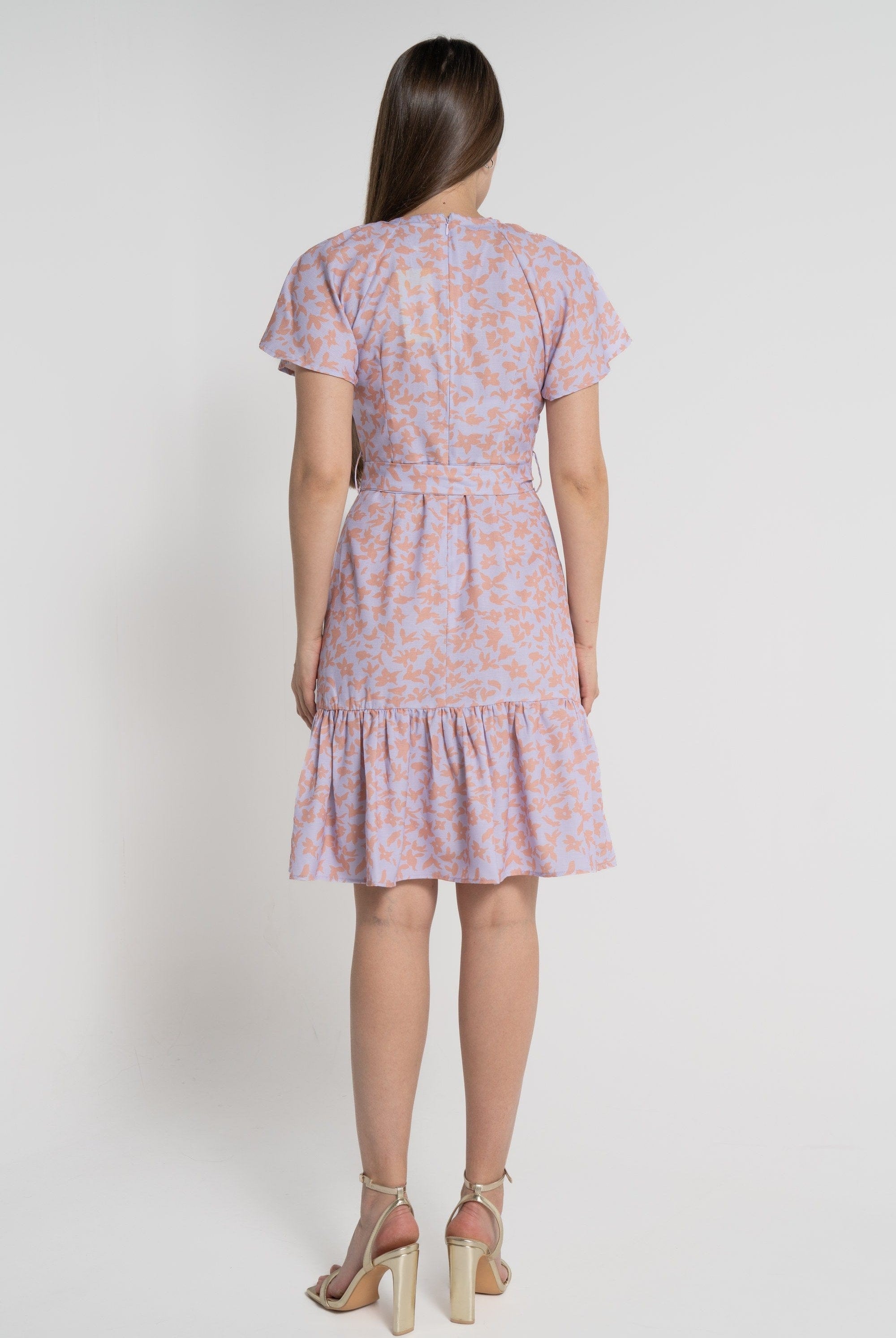 ميكا فستان بطول الركبة وأكمام قصيرة مورد كم قصير نسائي