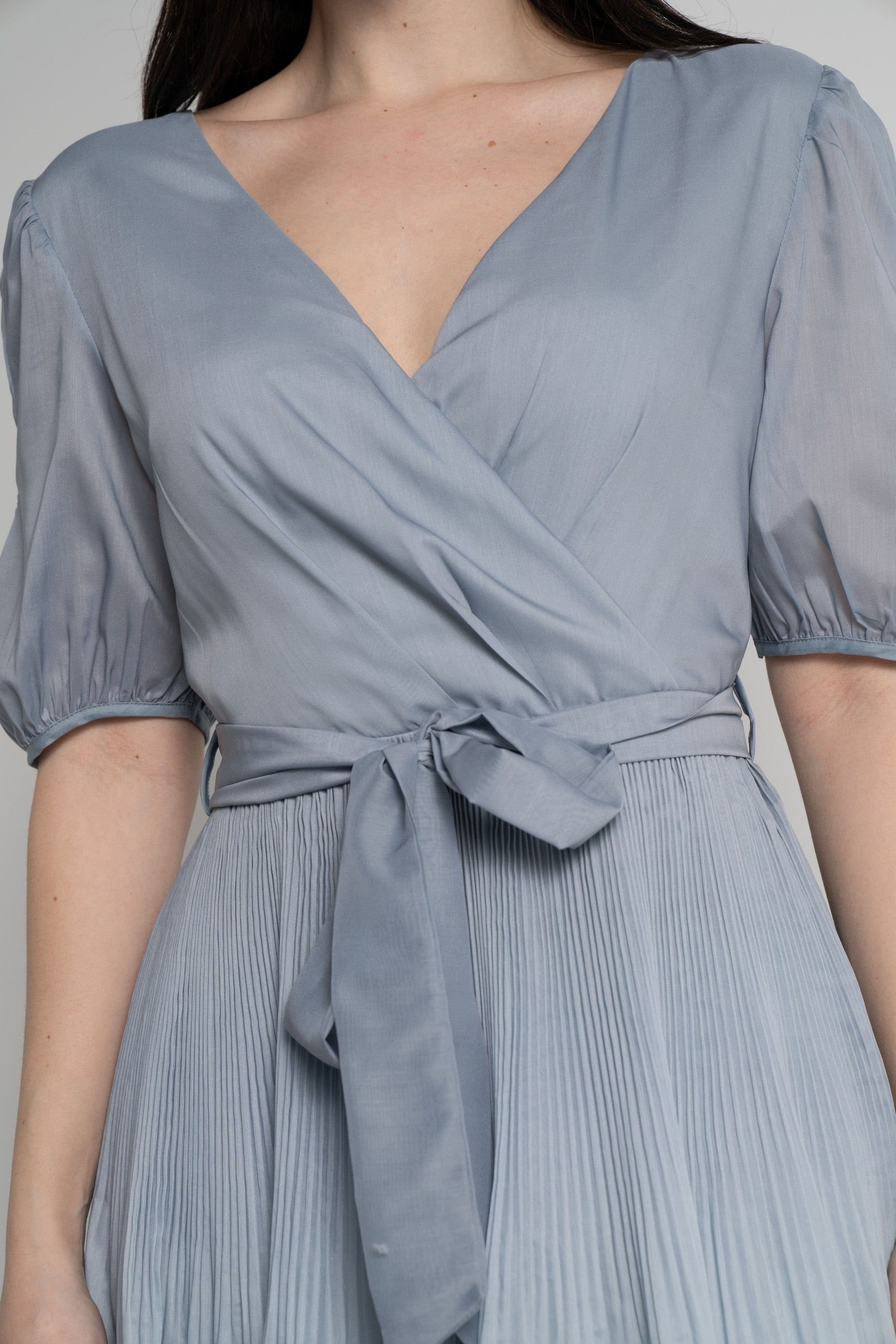 ู
ููุง ูุณุชุงู ู
ูุฏู ุจุฃูู
ุงู
ูุตูุฑุฉ ูู ุจููุณูุฉ