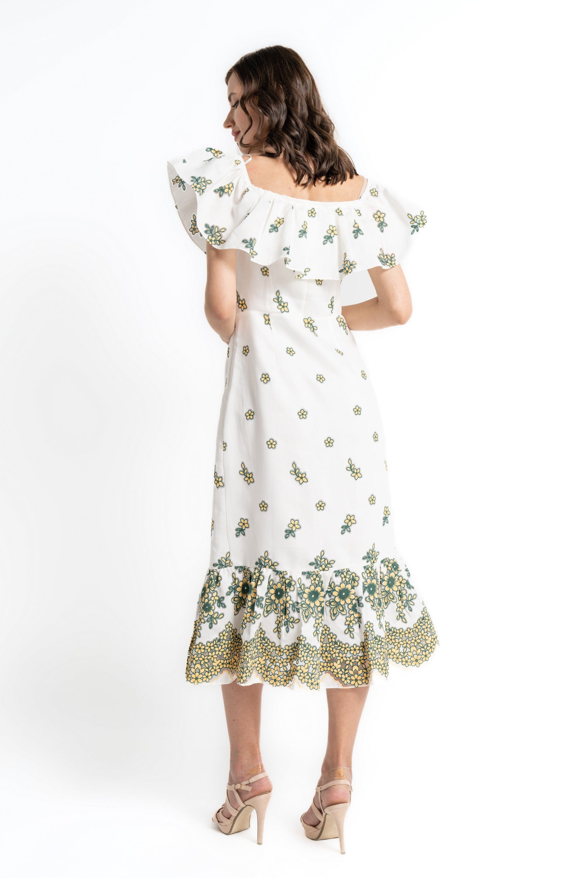 ميكا فستان ميدي بأكمام قصيرة بكرانيش أصفر