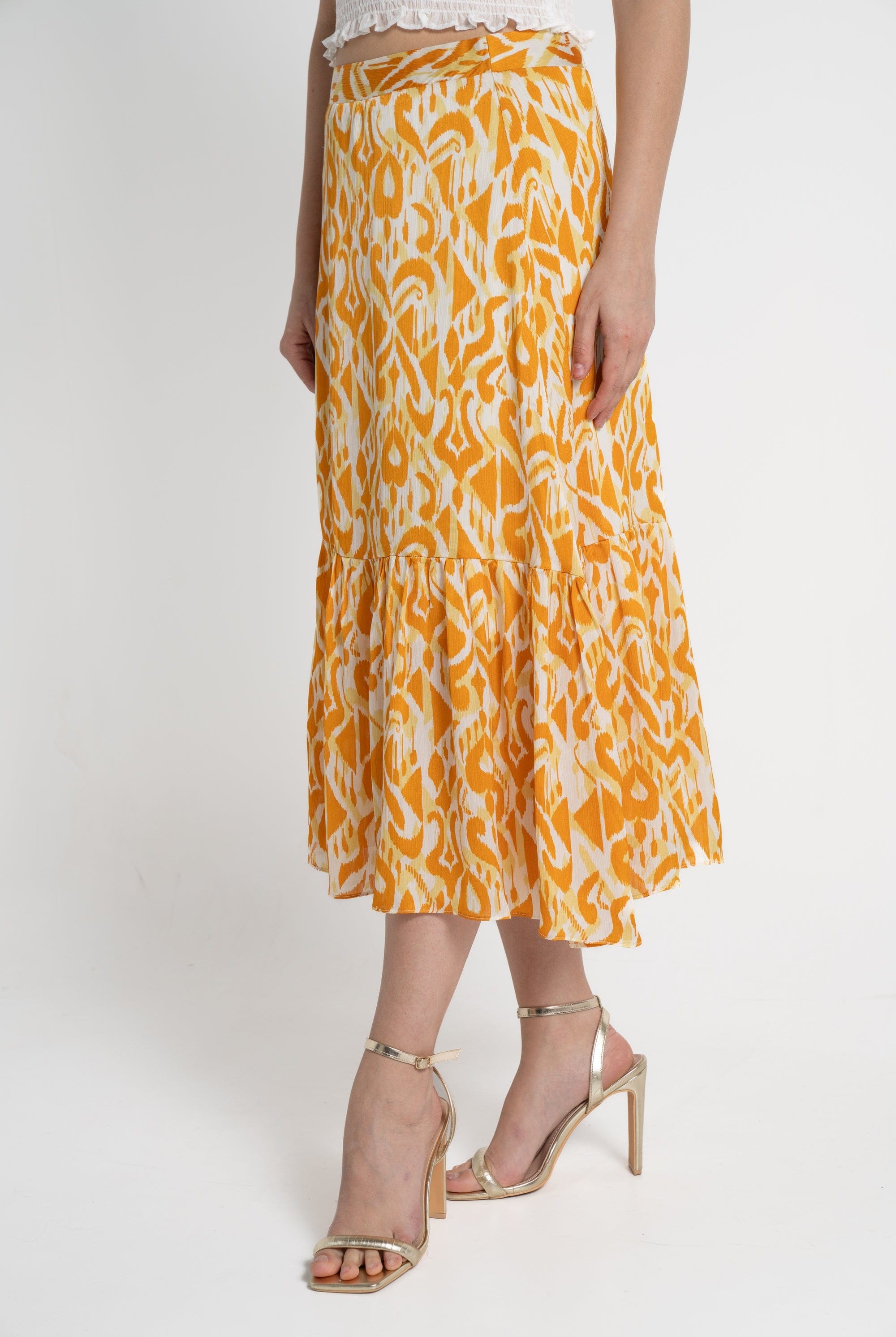 ميكا تنورة ميدي منقوشة مكشكشة نسئي