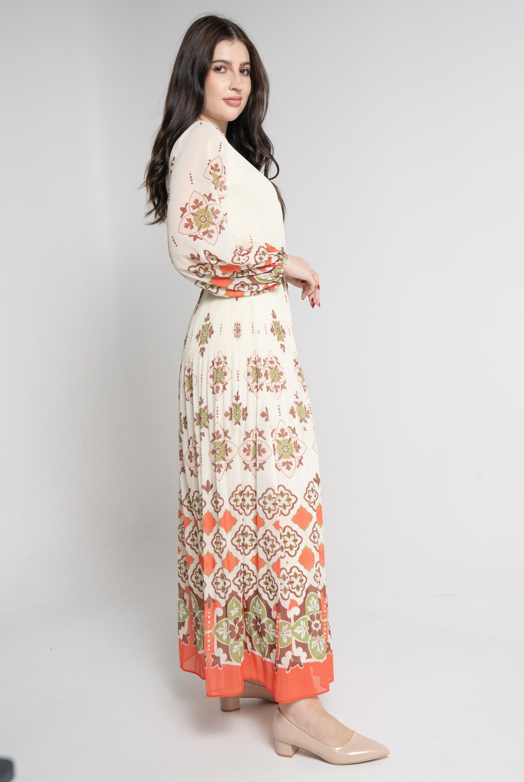 ميكا فستان ماكسي بأكمام 3/4 مورد نسائي أخضر فاتح