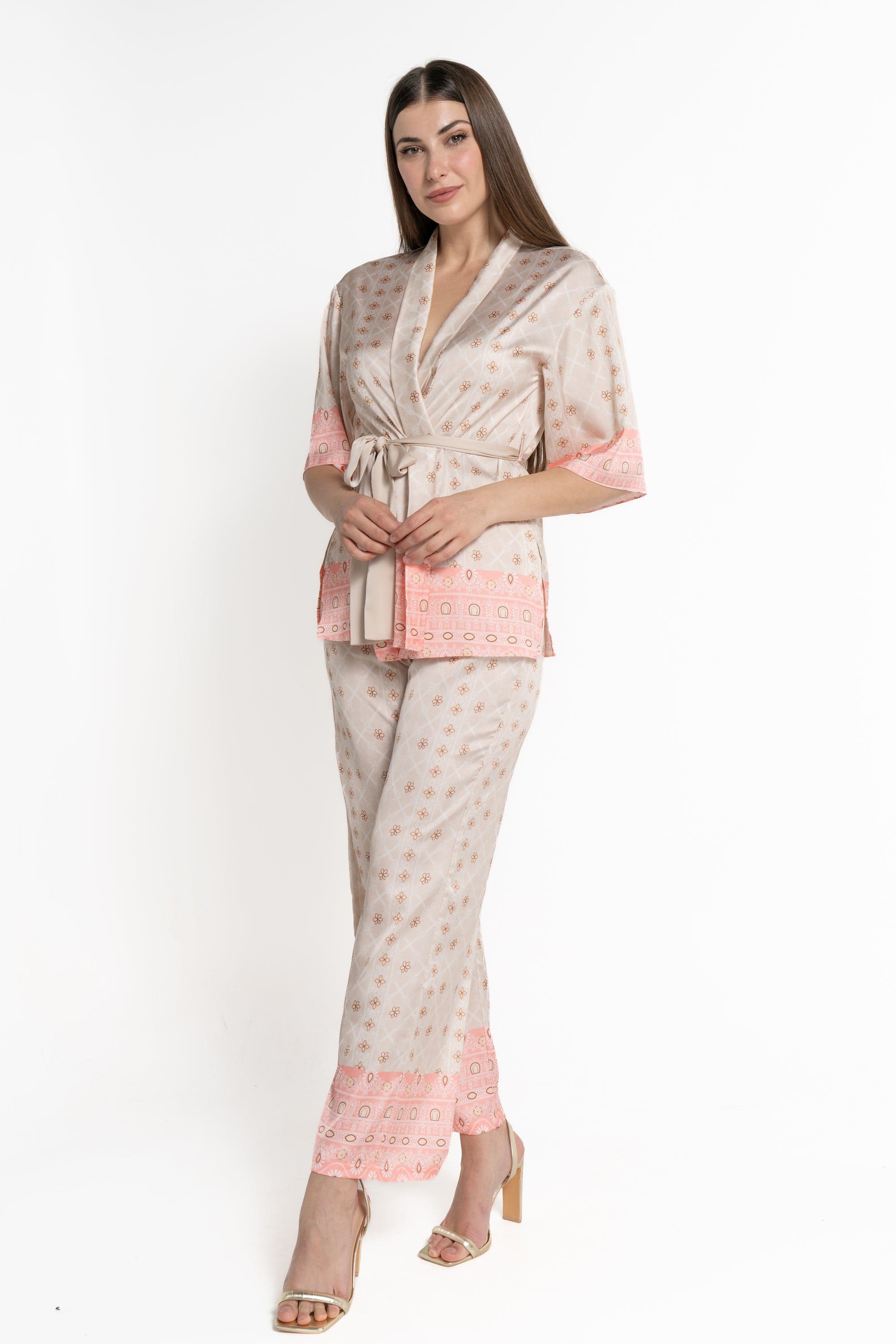 ميكا بنطلون طويل منقوش بنقشة ورود بيج