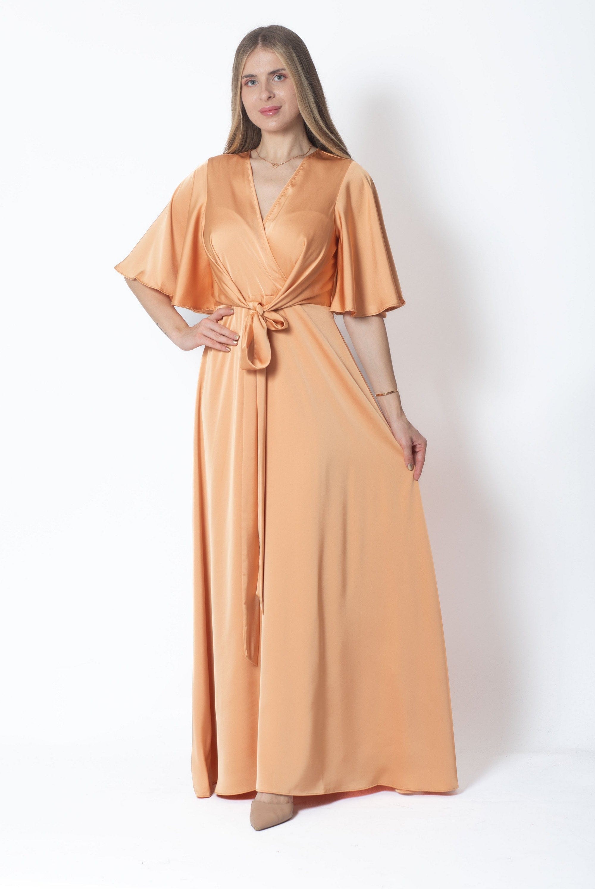 ู
ููุง ูุณุชุงู ู
ุงูุณู ุณุงุฏุฉ ุจุฑุจุงุท ุนูู ุงูุฎุตุฑ ูู
ูุตูุฑ ูุณุงุฆู