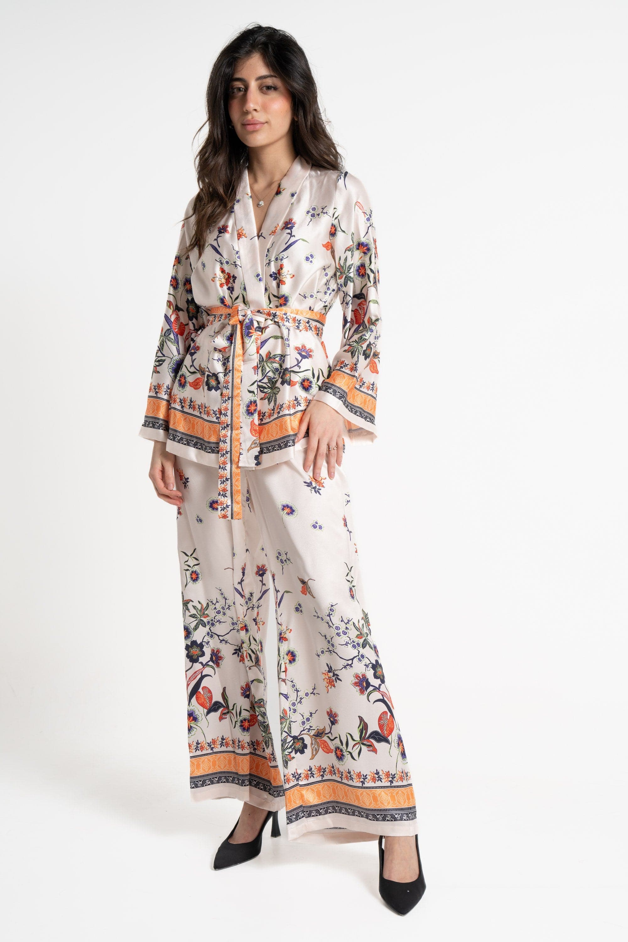 ميكا كارديجان كم طويل موردة برباط على الخصر نسائي بيج