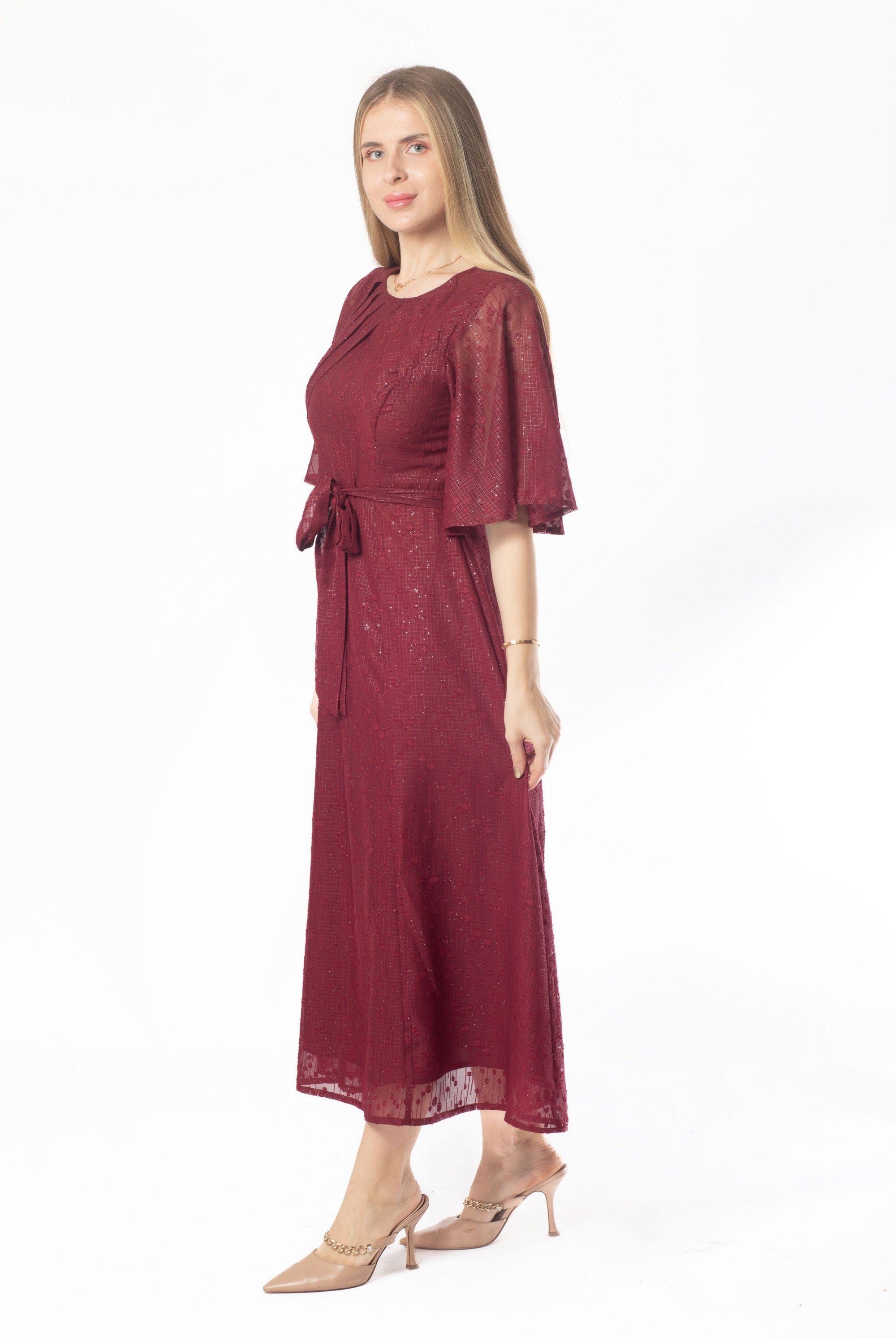 ู
ููุง ูุณุชุงู ู
ูุฏู ูุงู
ุน ุจุฑุจุงุท ุนูู ุงูุฎุตุฑ ูุต ูู
ูุงุณุน