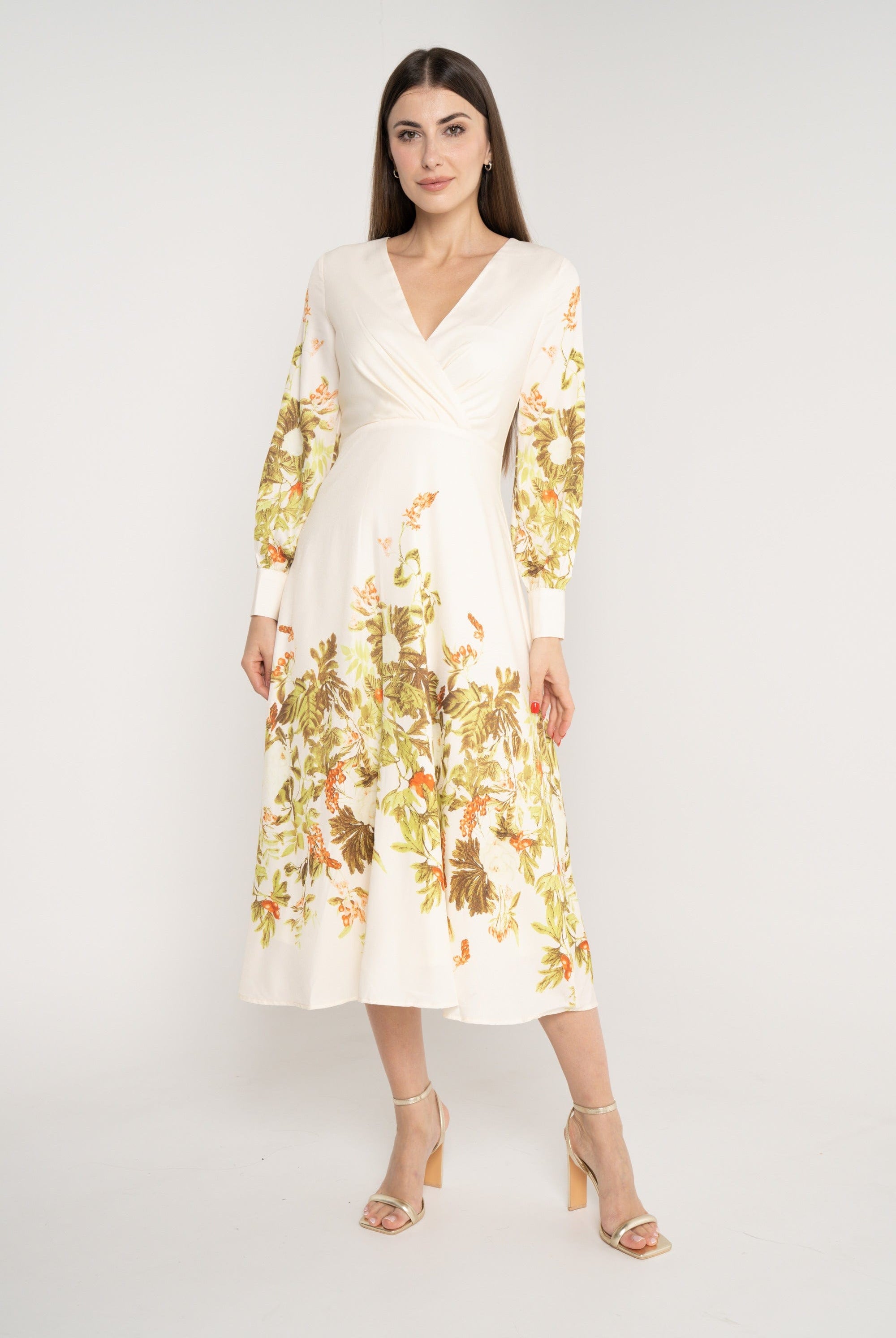 ميكا فستان ميدي مخصر مورد كم طويل بف بفتحة صدر V