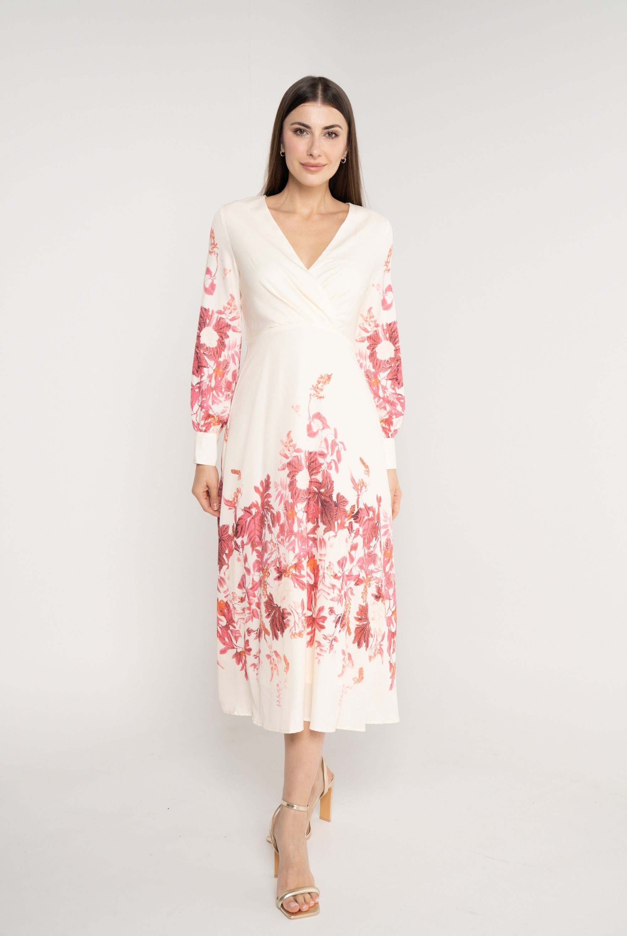 ميكا فستان ميدي مخصر مورد كم طويل بف بفتحة صدر V