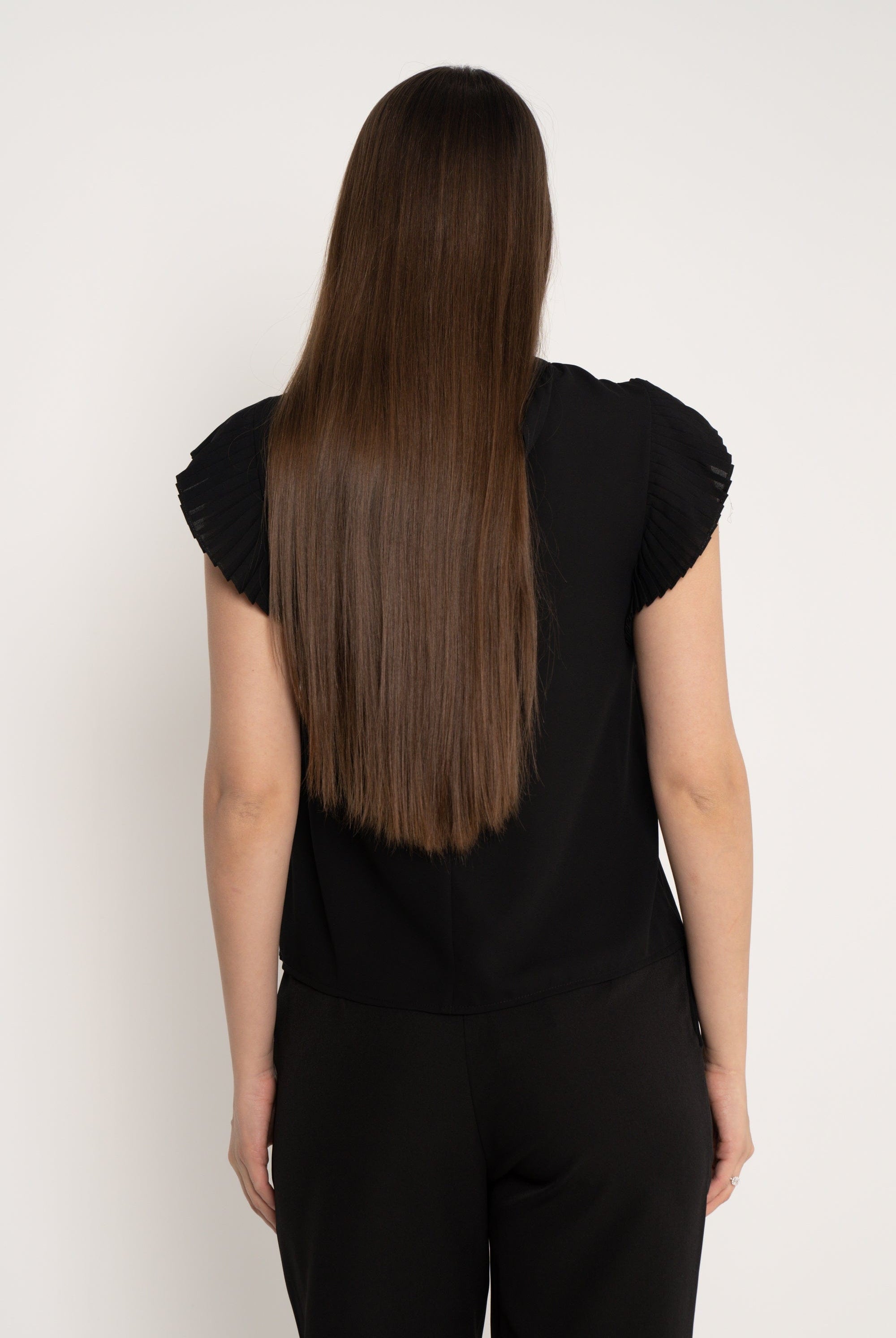 ميكا بلوزة سادة مكشكش أكمام قصيرة