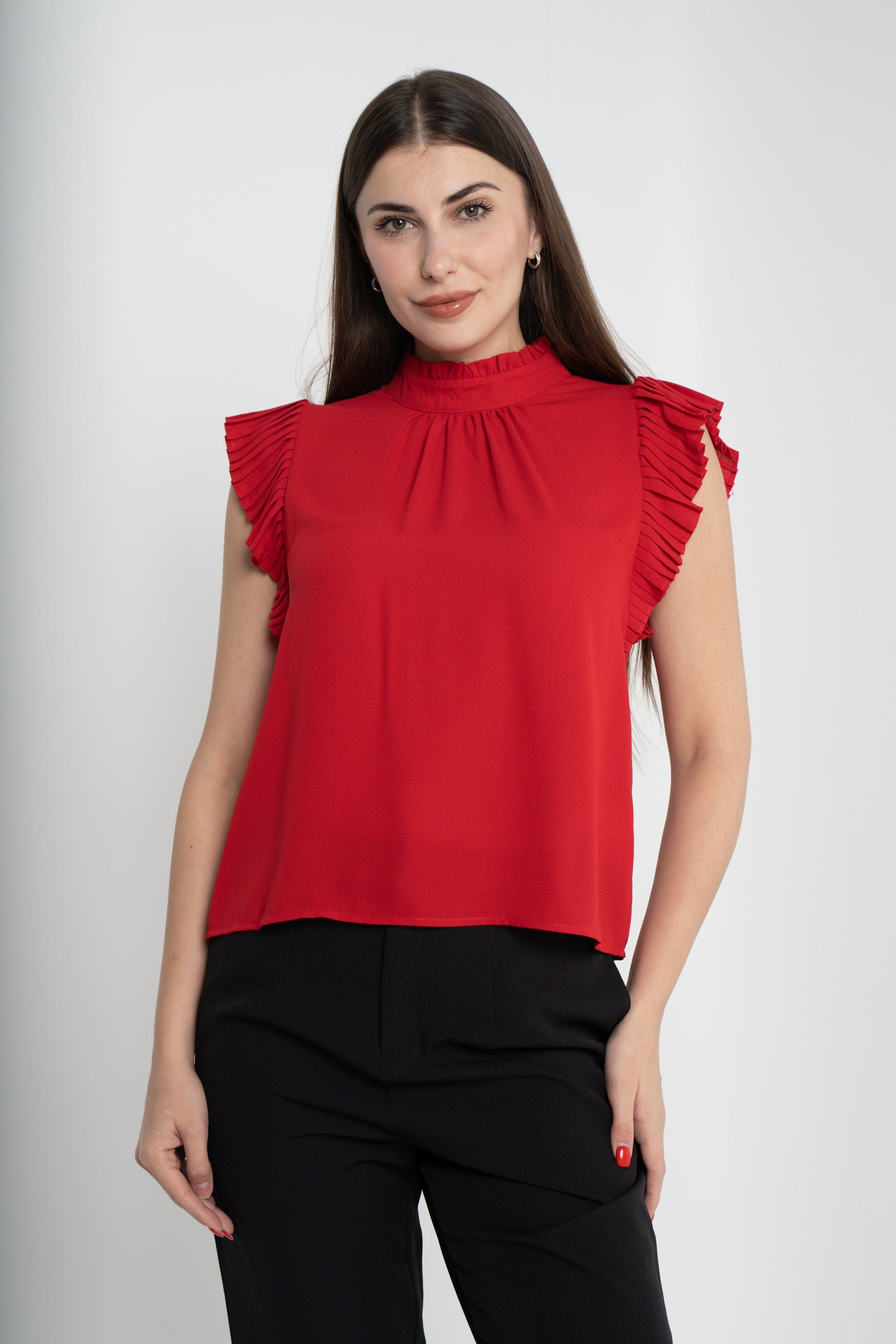 ميكا بلوزة سادة مكشكش أكمام قصيرة