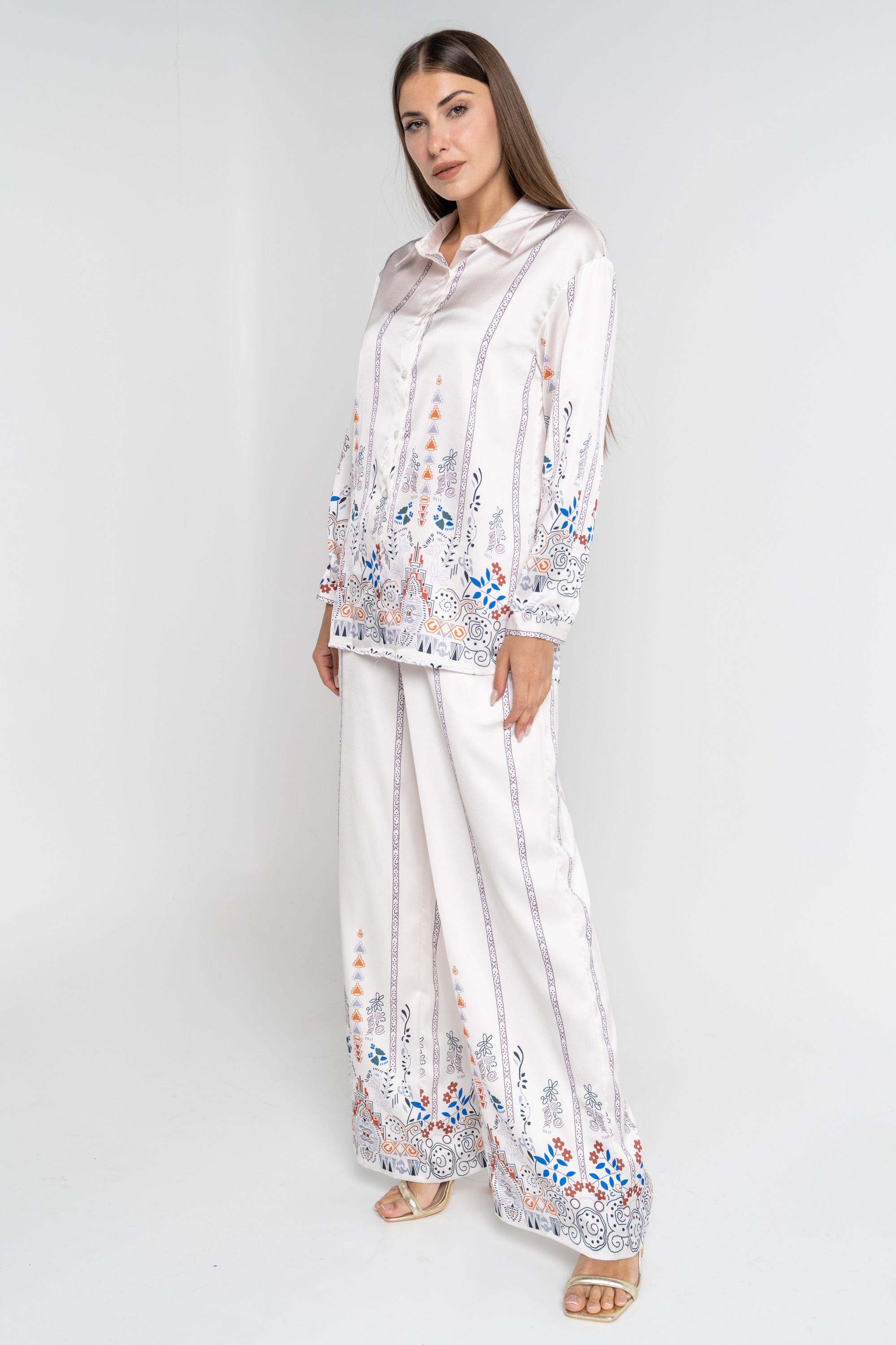 ู
ููุง ุจูุทููู ุทููู ู
ูููุด ูุงุณุน ูุณุงุฆู