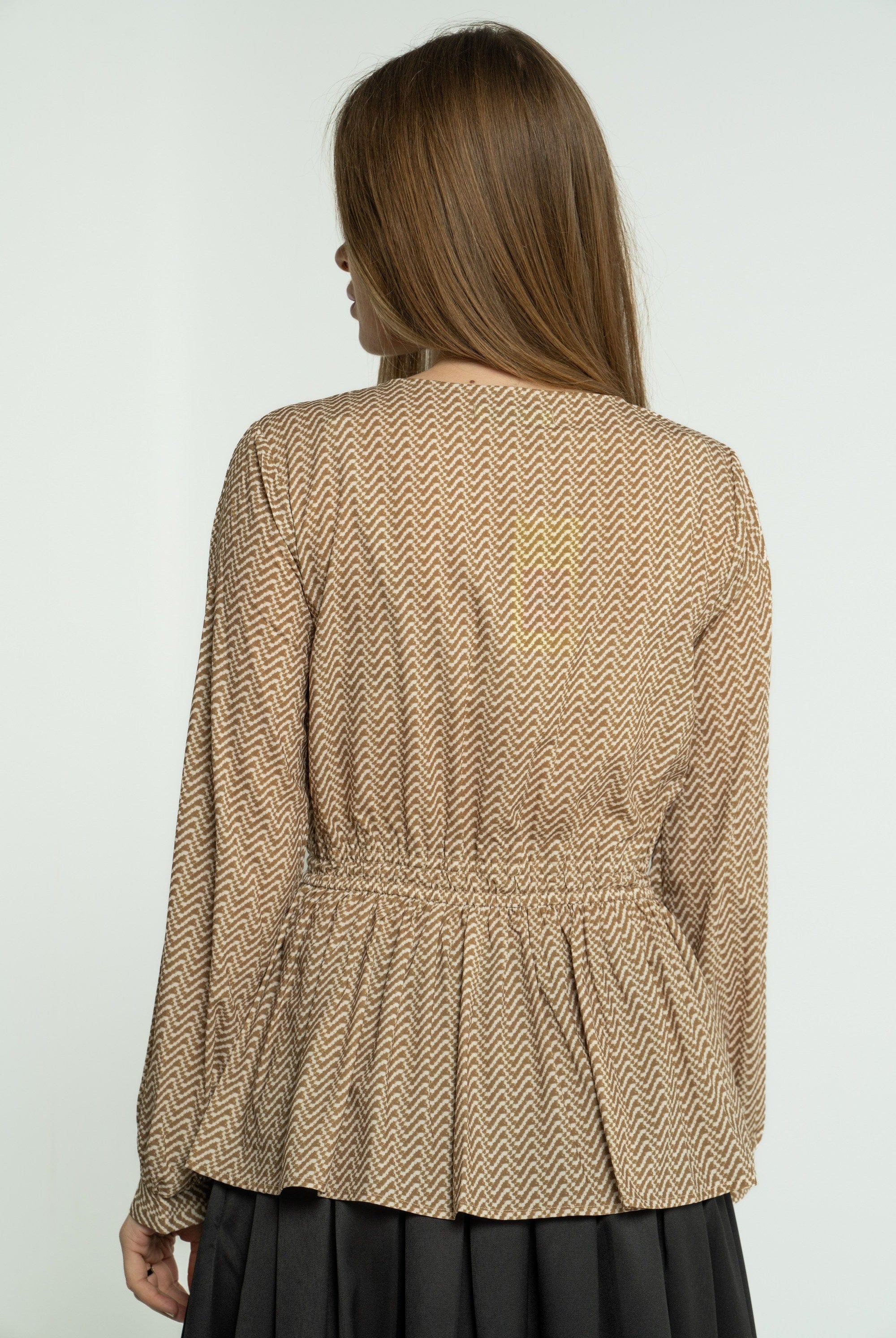 ميكا بلوزة بأكمام طويلة منقوشة برباط على الخصر نسائي