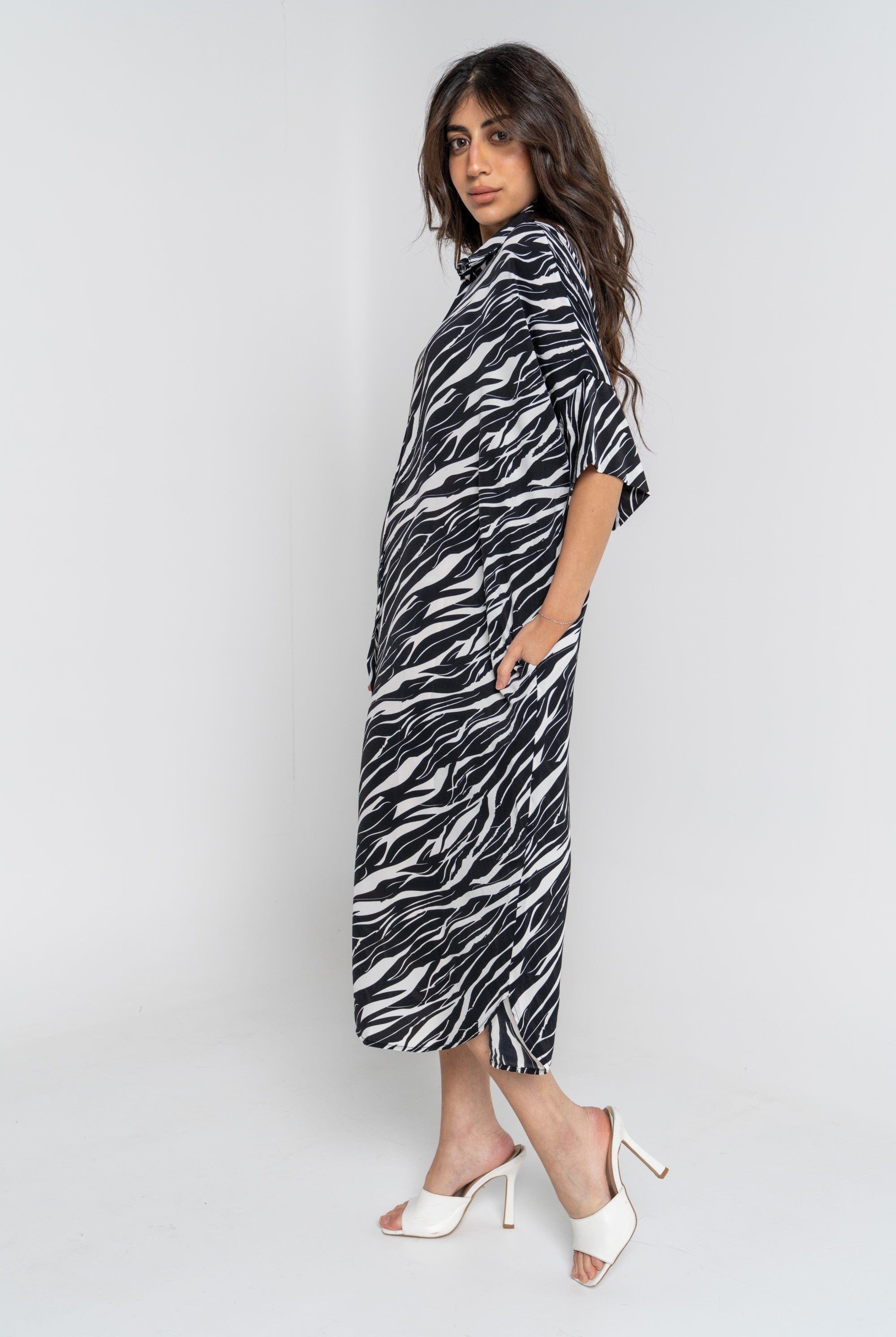 ميكا قميص 3/4 كم طويل منقوش نسائي