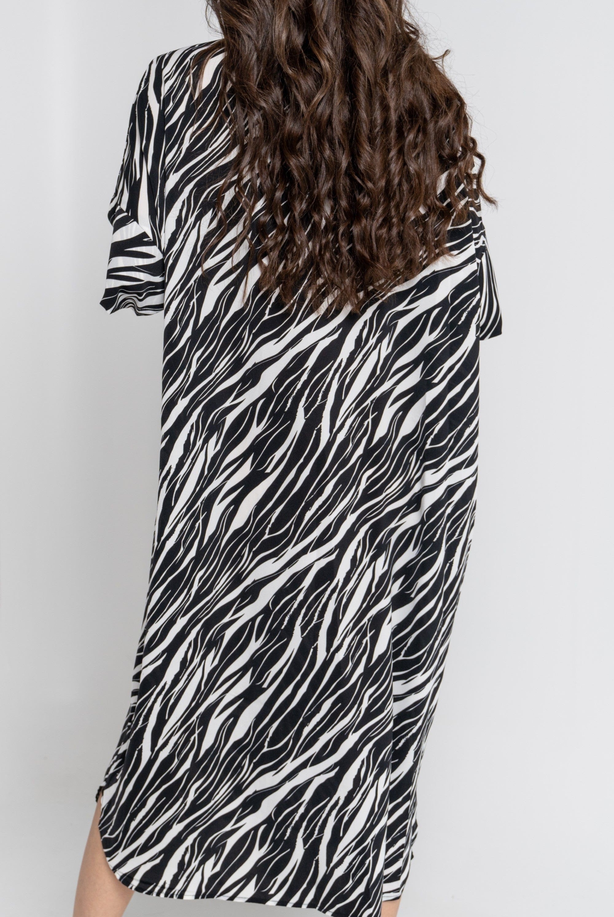 ميكا قميص 3/4 كم طويل منقوش نسائي