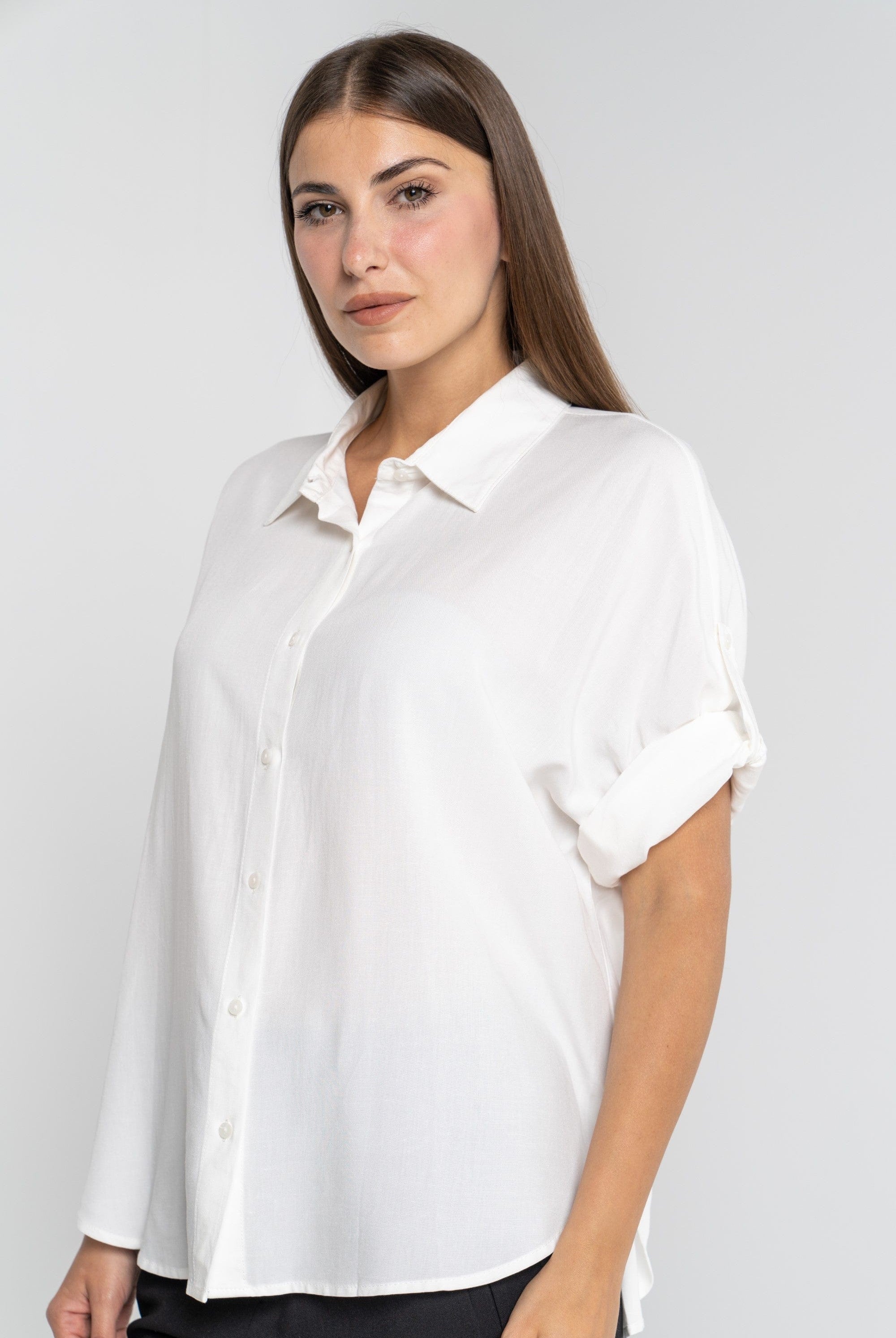 ميكا قميص 3/4 كم سادة بأزرار أمامية وياقة