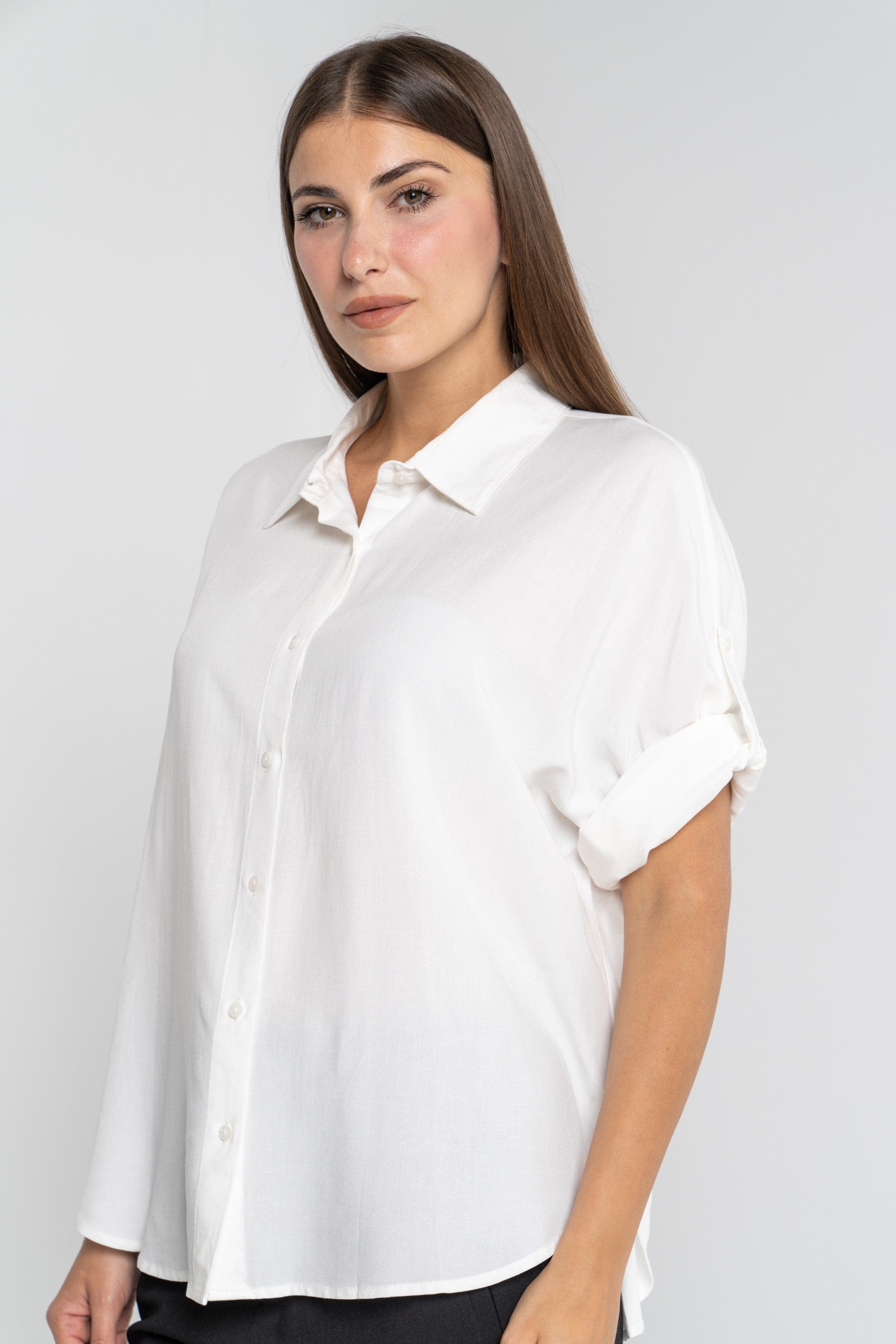 ميكا قميص 3/4 كم سادة بأزرار أمامية وياقة