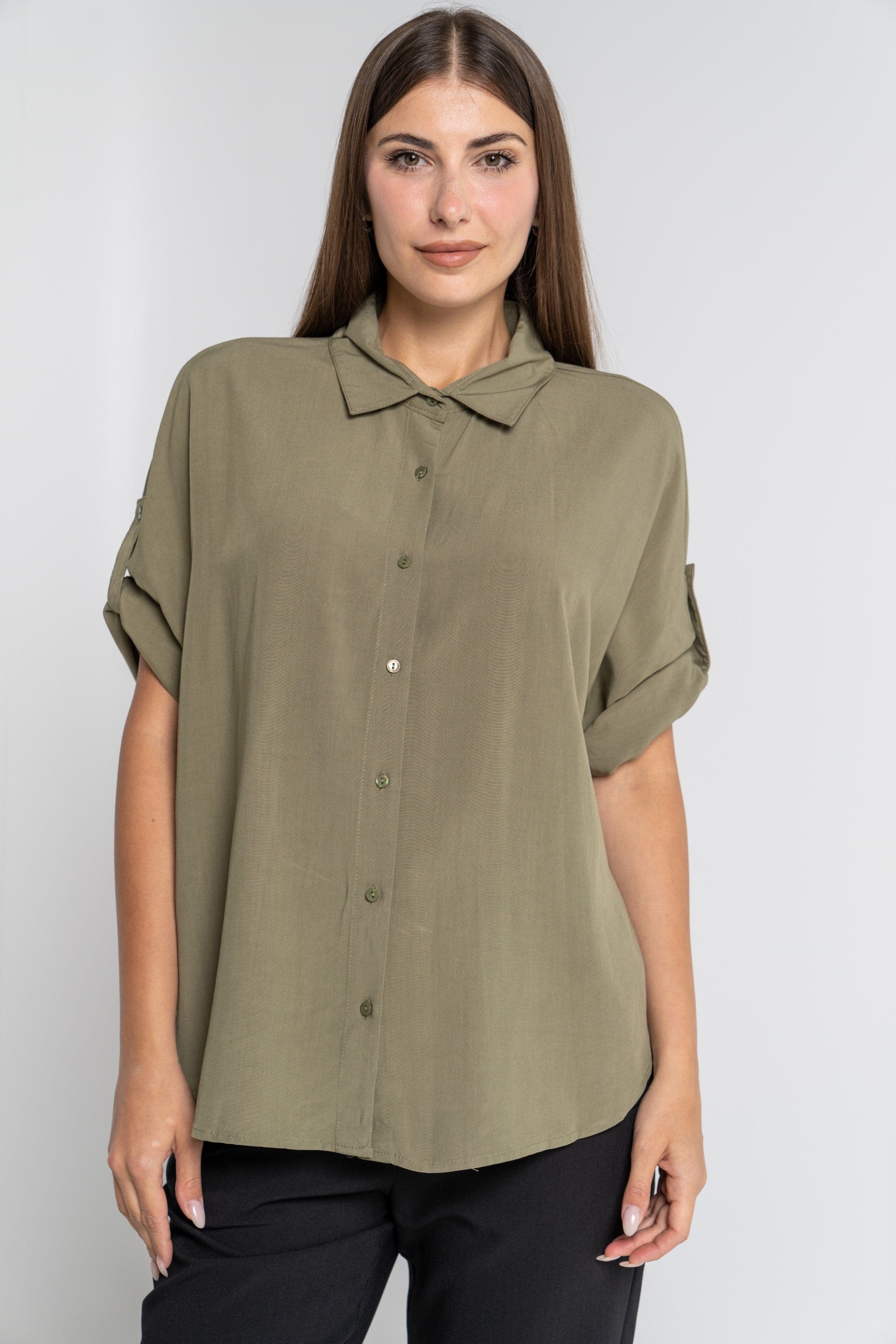 ميكا قميص 3/4 كم سادة بأزرار أمامية وياقة