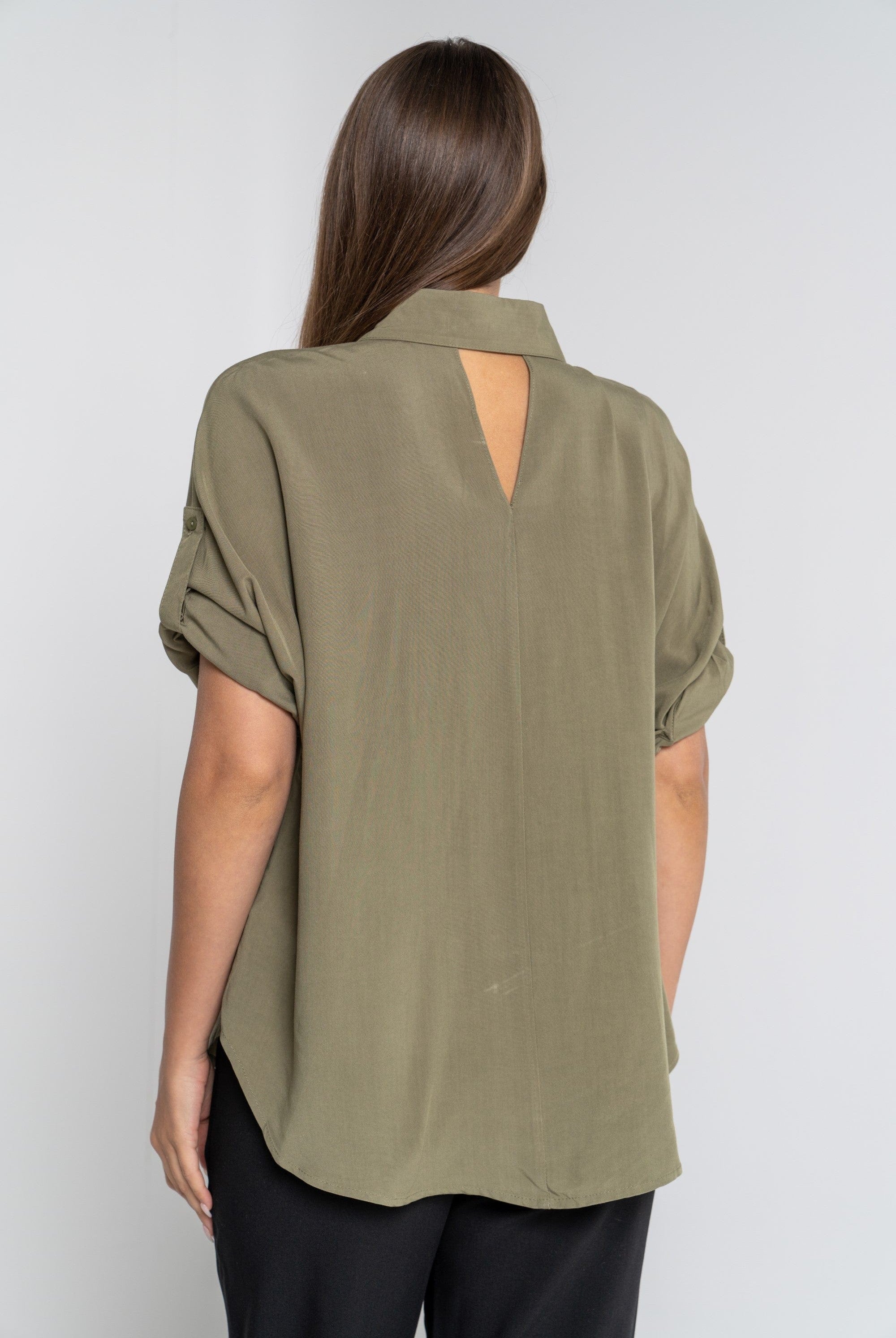 ميكا قميص 3/4 كم سادة بأزرار أمامية وياقة