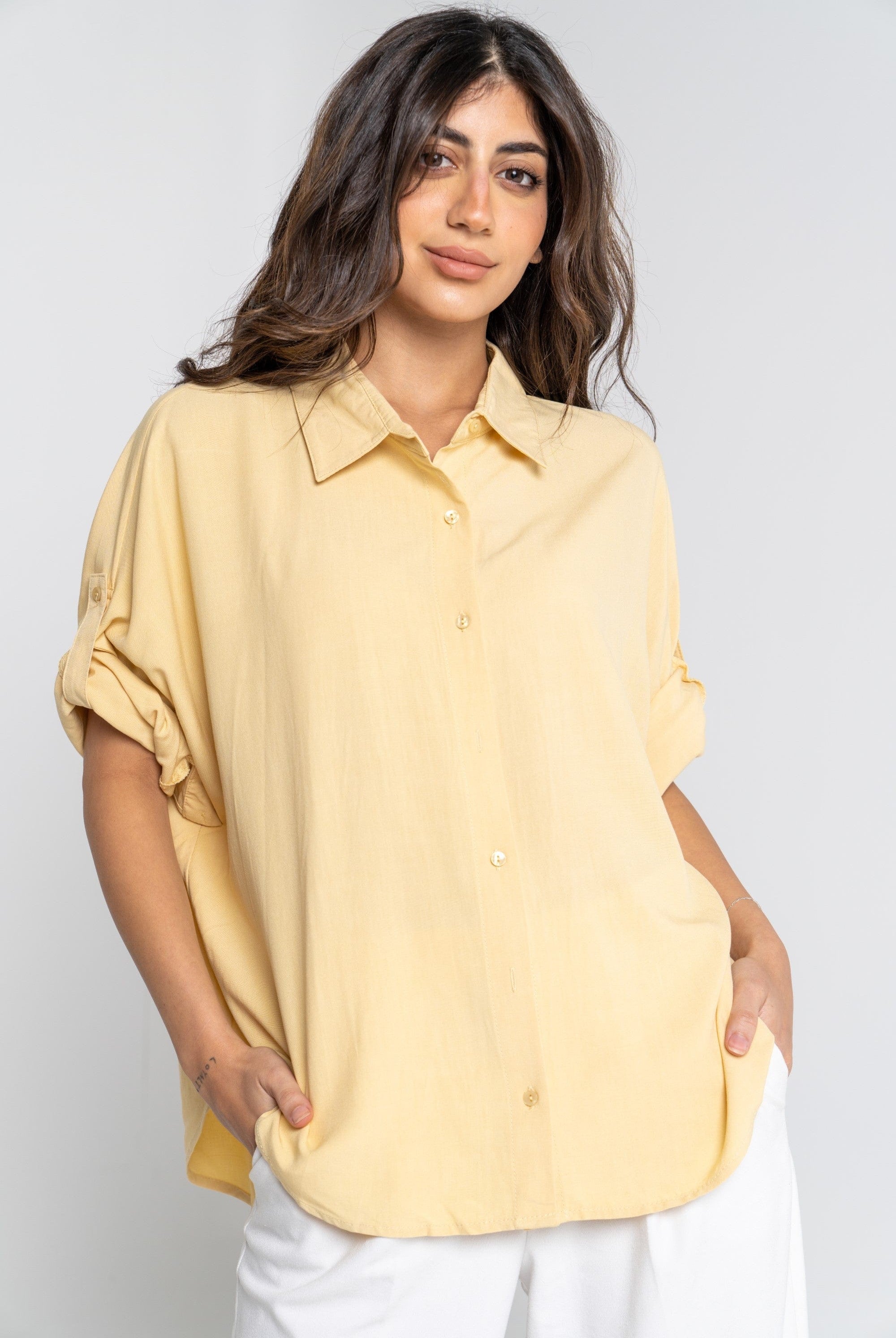 ميكا قميص 3/4 كم سادة بأزرار أمامية وياقة