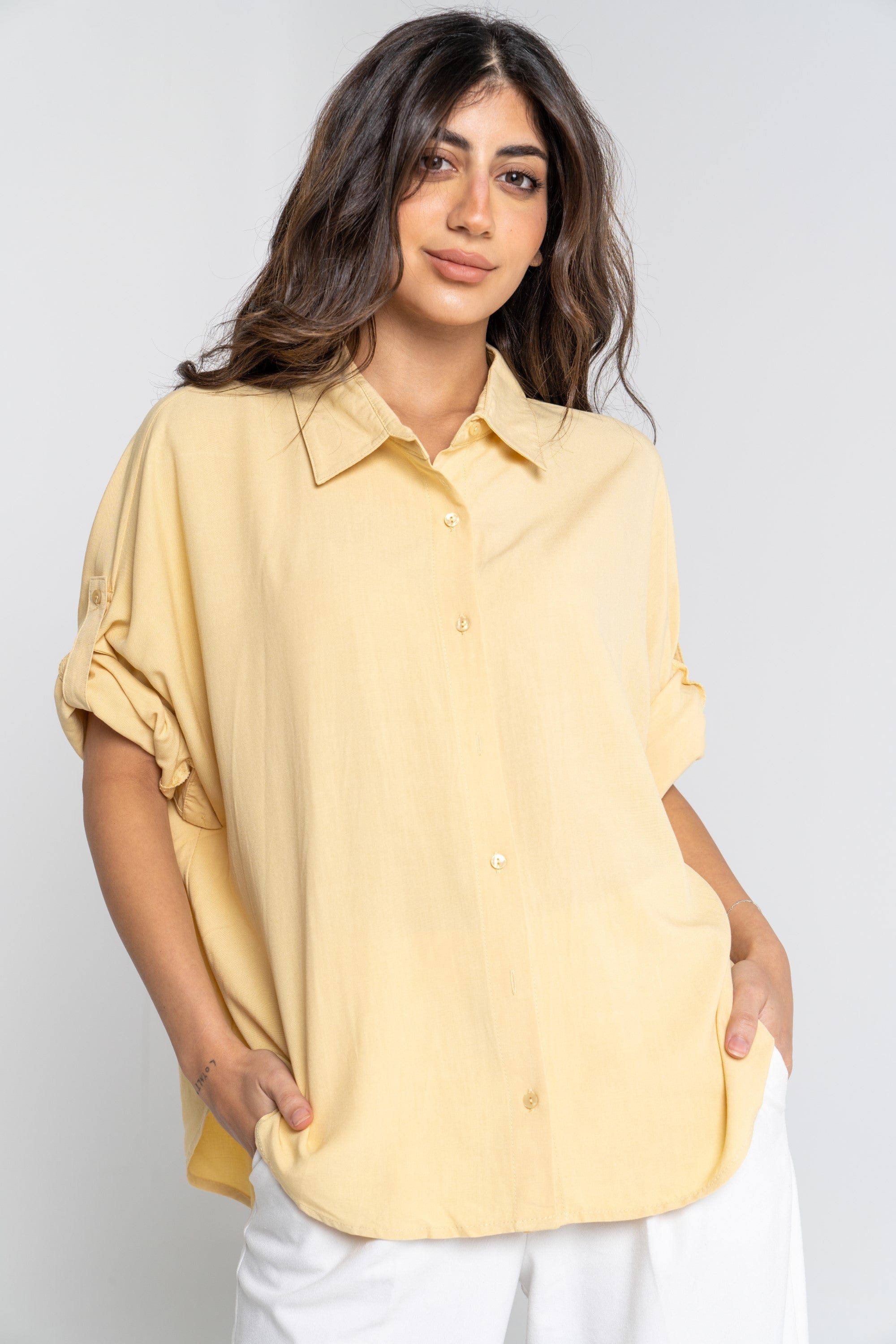 ميكا قميص 3/4 كم سادة بأزرار أمامية وياقة