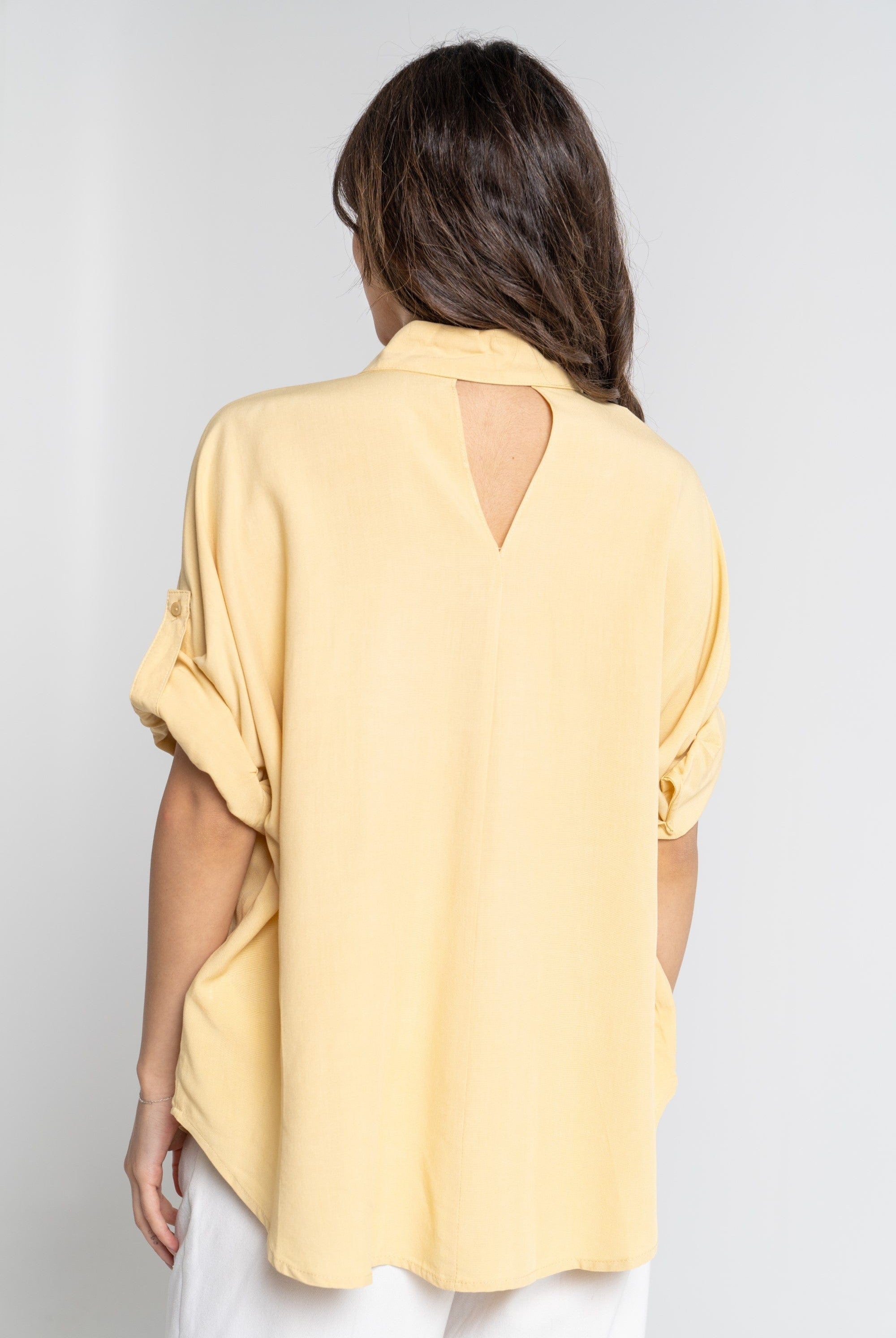 ميكا قميص 3/4 كم سادة بأزرار أمامية وياقة