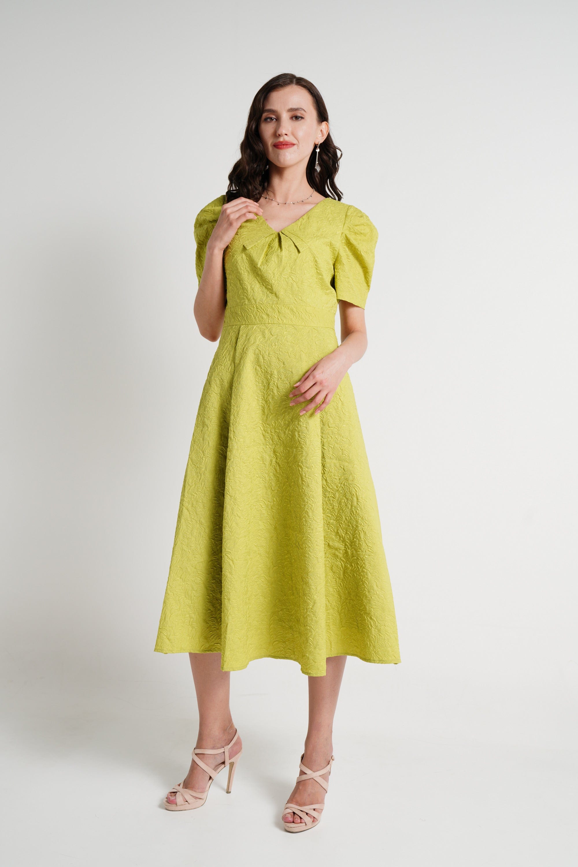 ميكا فستان ميدي نص كم مخصر مورد نسائي