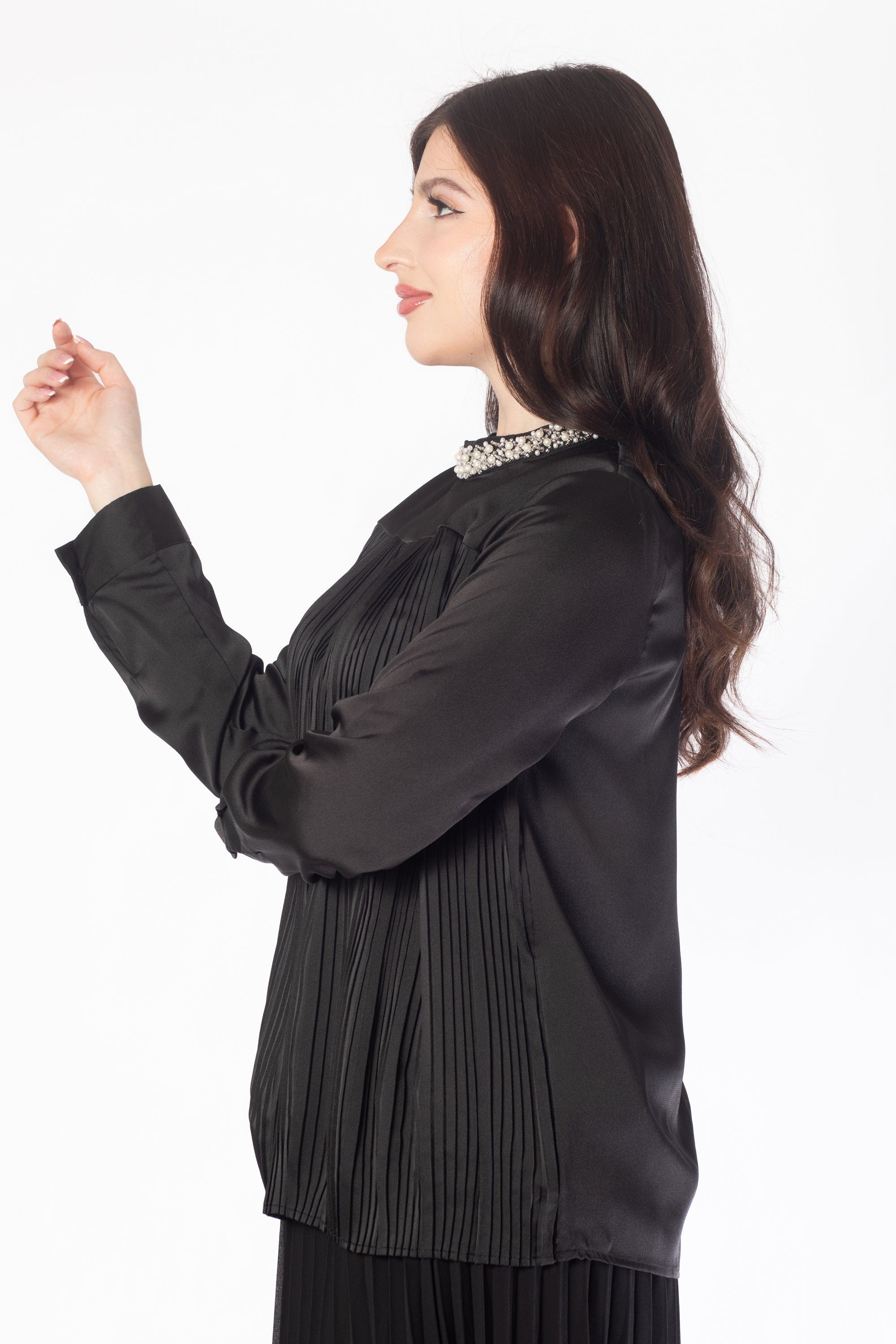 ميكا بلوزة بأكمام طويلة بياقة مزينة باللؤلؤ نسائي