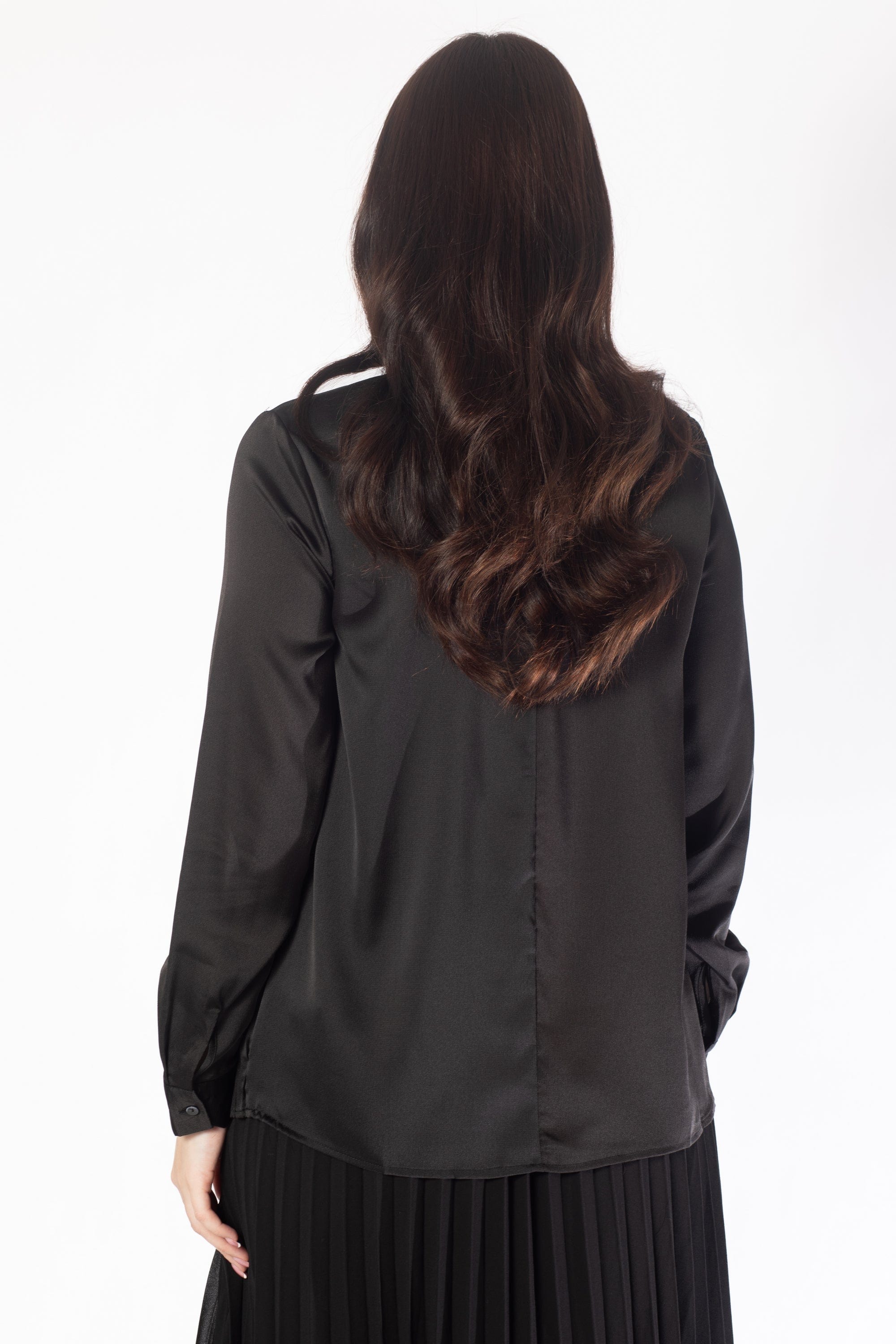 ميكا بلوزة بأكمام طويلة بياقة مزينة باللؤلؤ نسائي