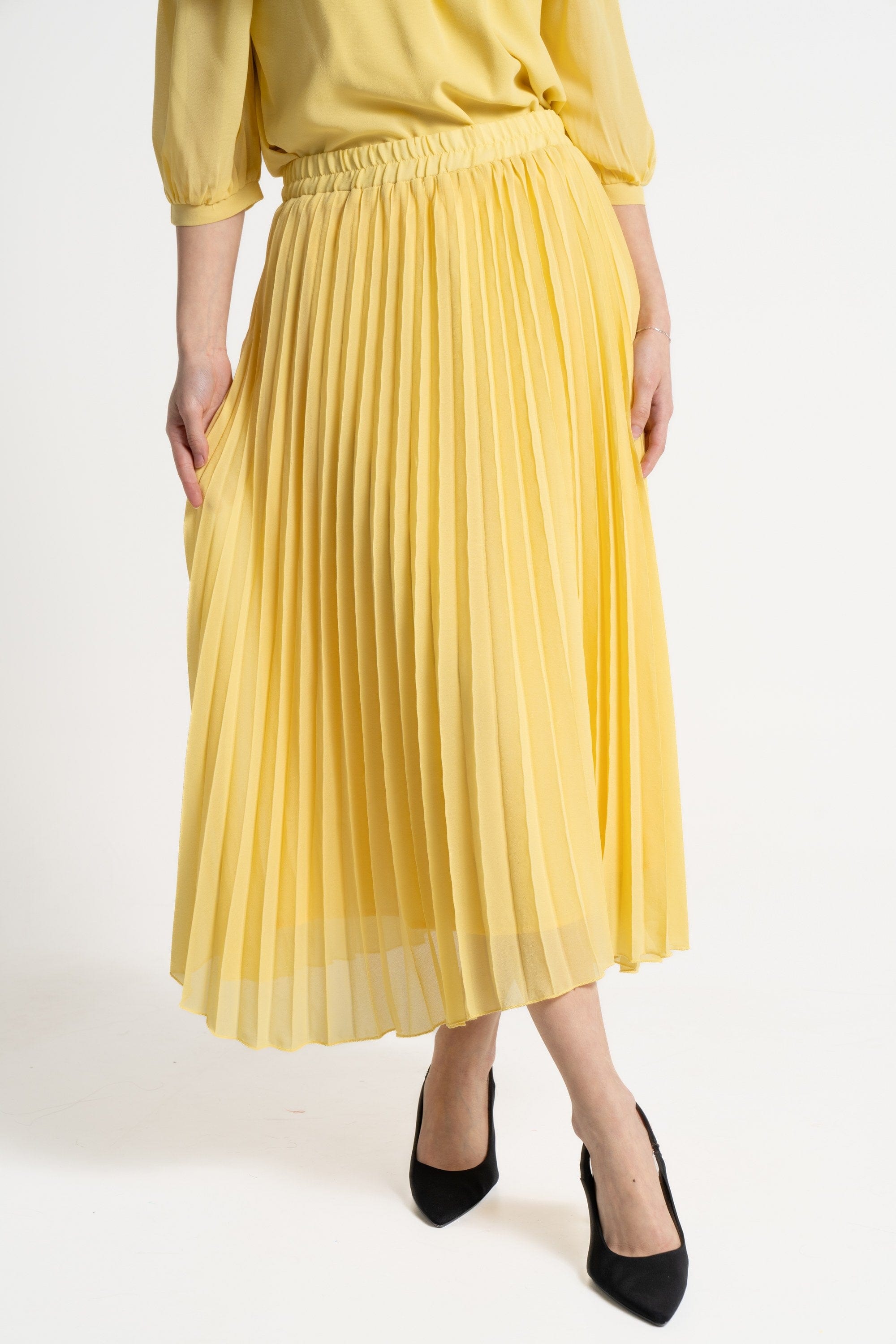 ميكا تنورة ميدي نسائية بليسية بخصر مطاطي