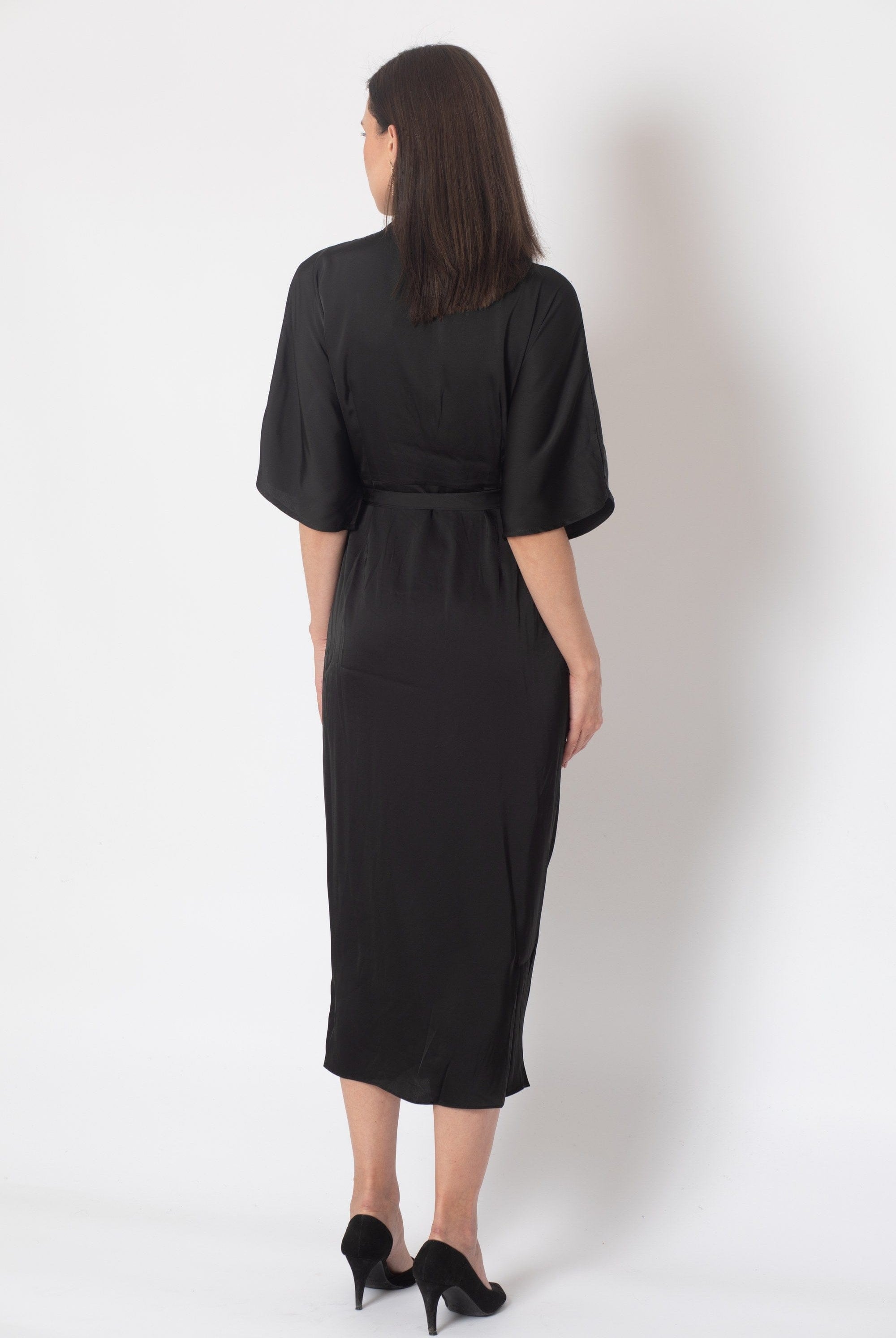 ู
ููุง ูุณุชุงู ู
ูุฏู ุจุฃูู
ุงู
ูุตูุฑุฉ ูู ุณุงุฏุฉ