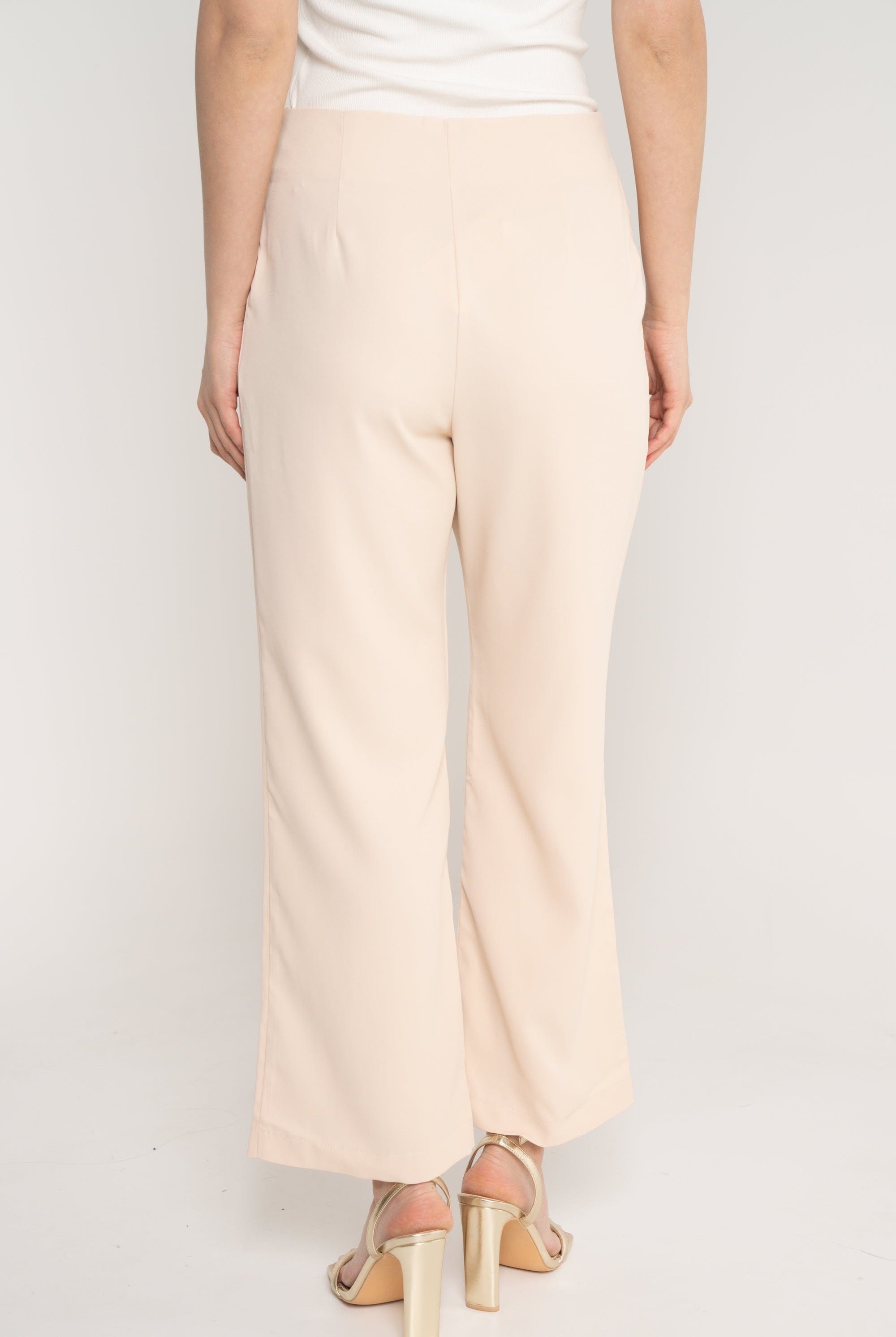 ميكا بنطلون طويل سادة خصر مرتفع كم طويل سادة