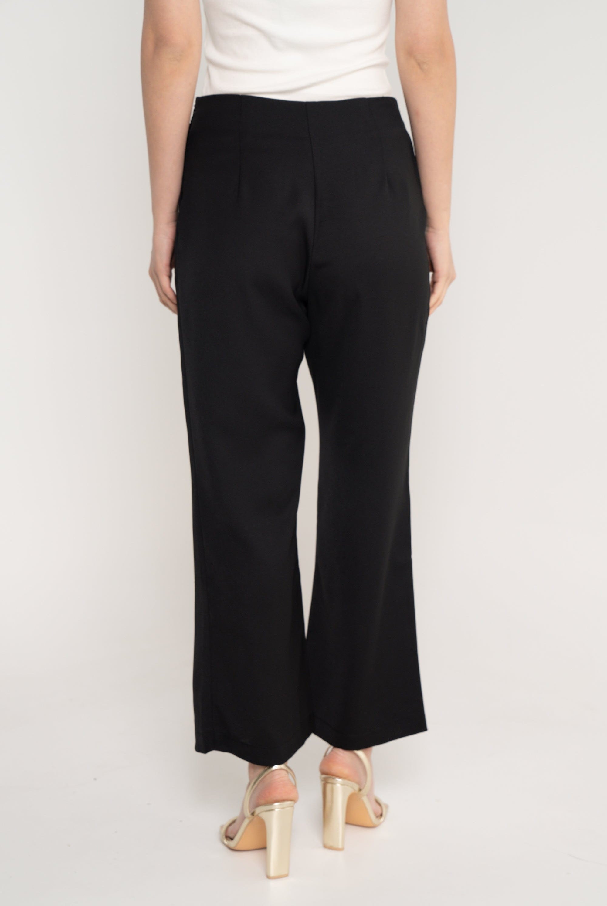 ميكا بنطلون طويل سادة خصر مرتفع كم طويل سادة