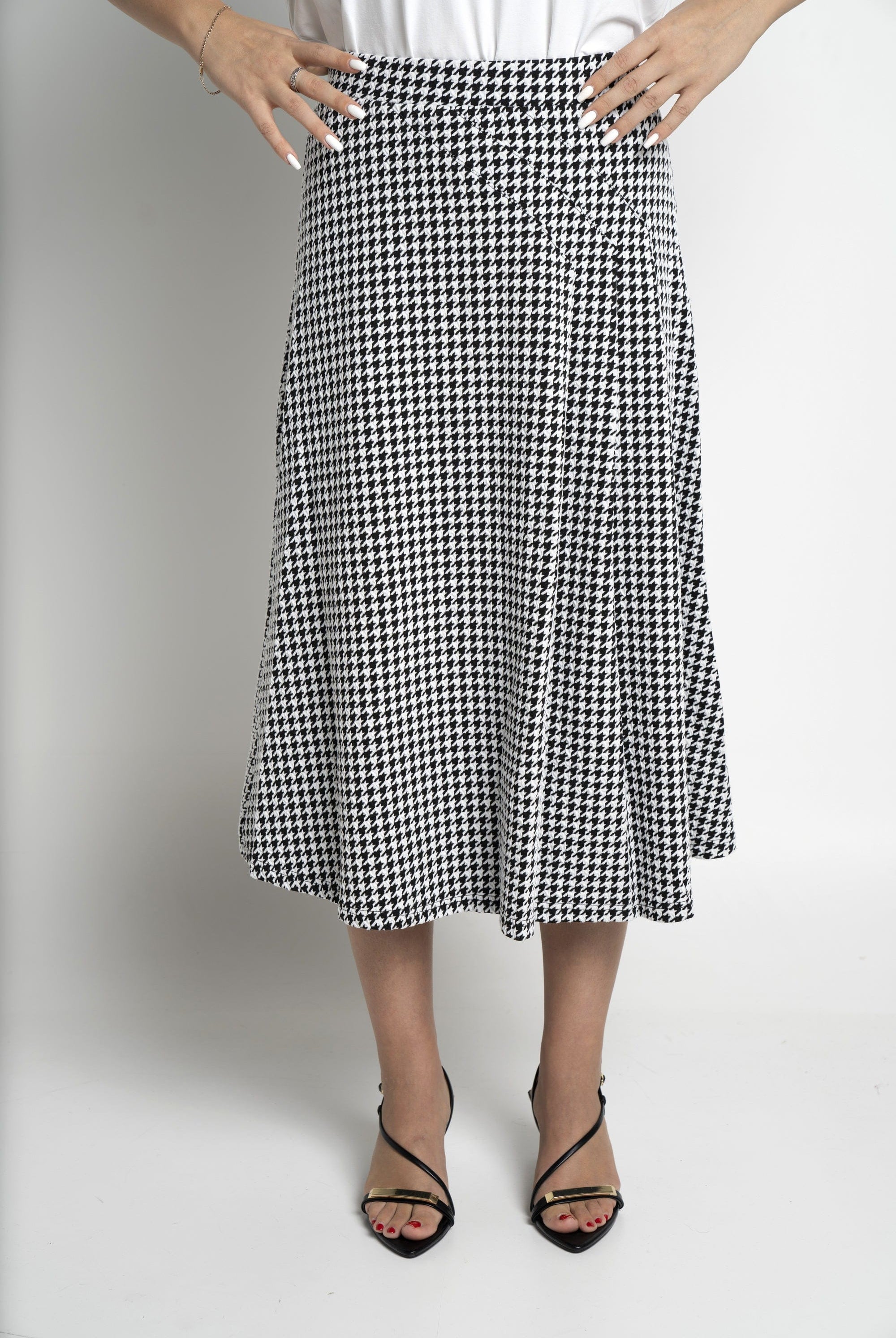 ميكا تنورة ميدي نسائي هاى وست كاروهات صغيرة