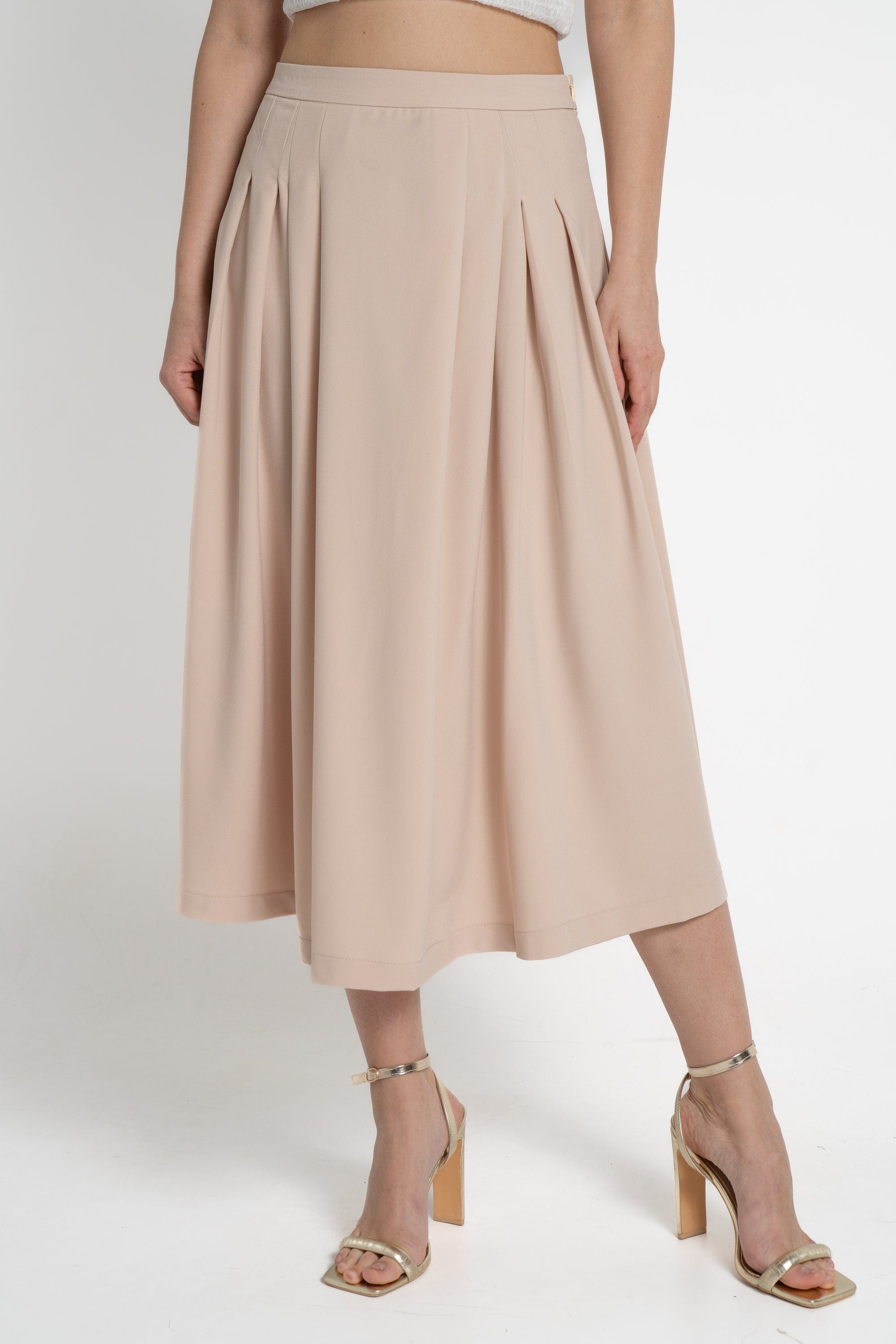 ميكا تنورة ميدي نسائية سادة بكسرات