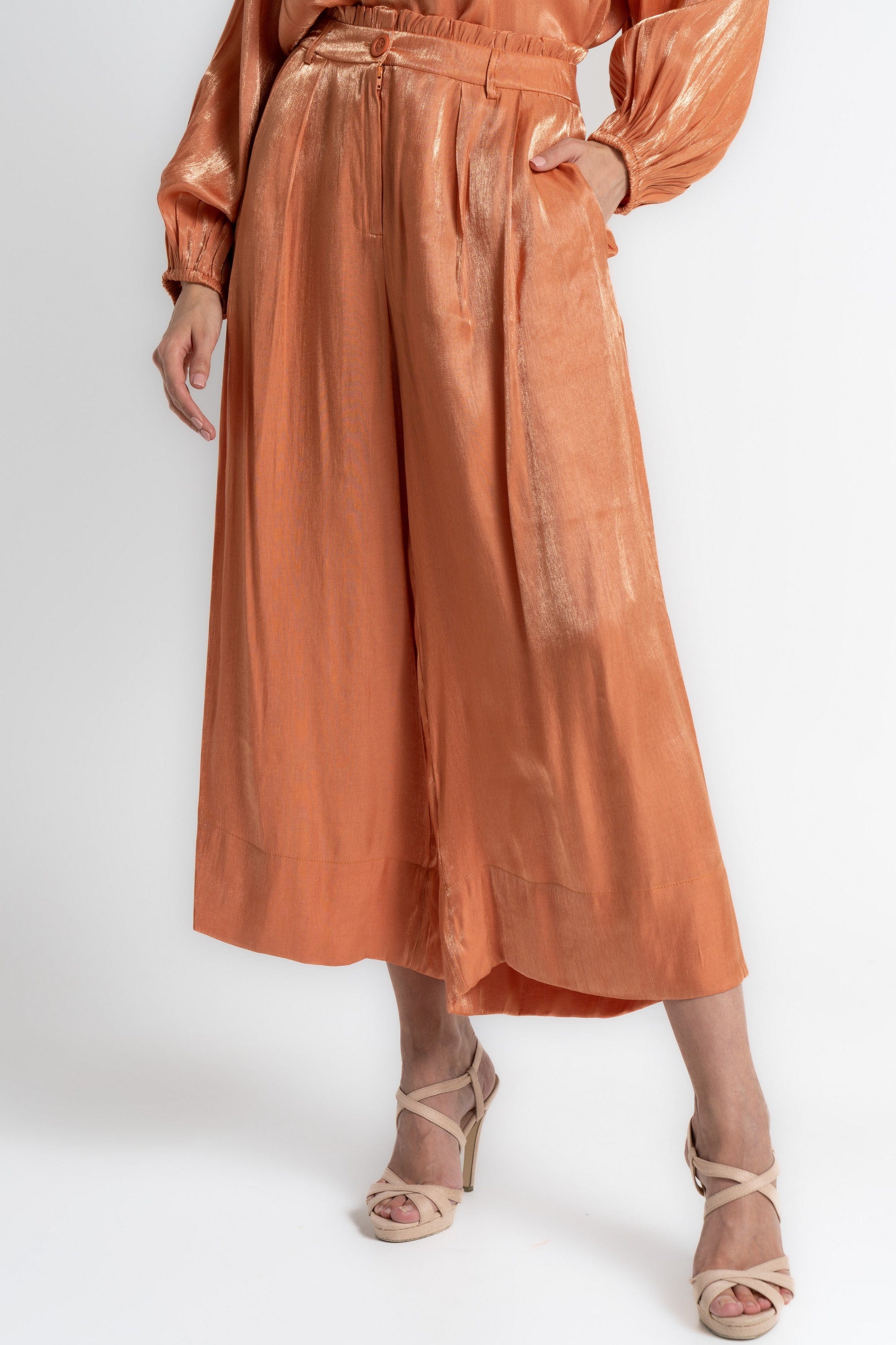 ميكا بنطلون 3/4 لامعة خصر مرتفع سادة نسائي