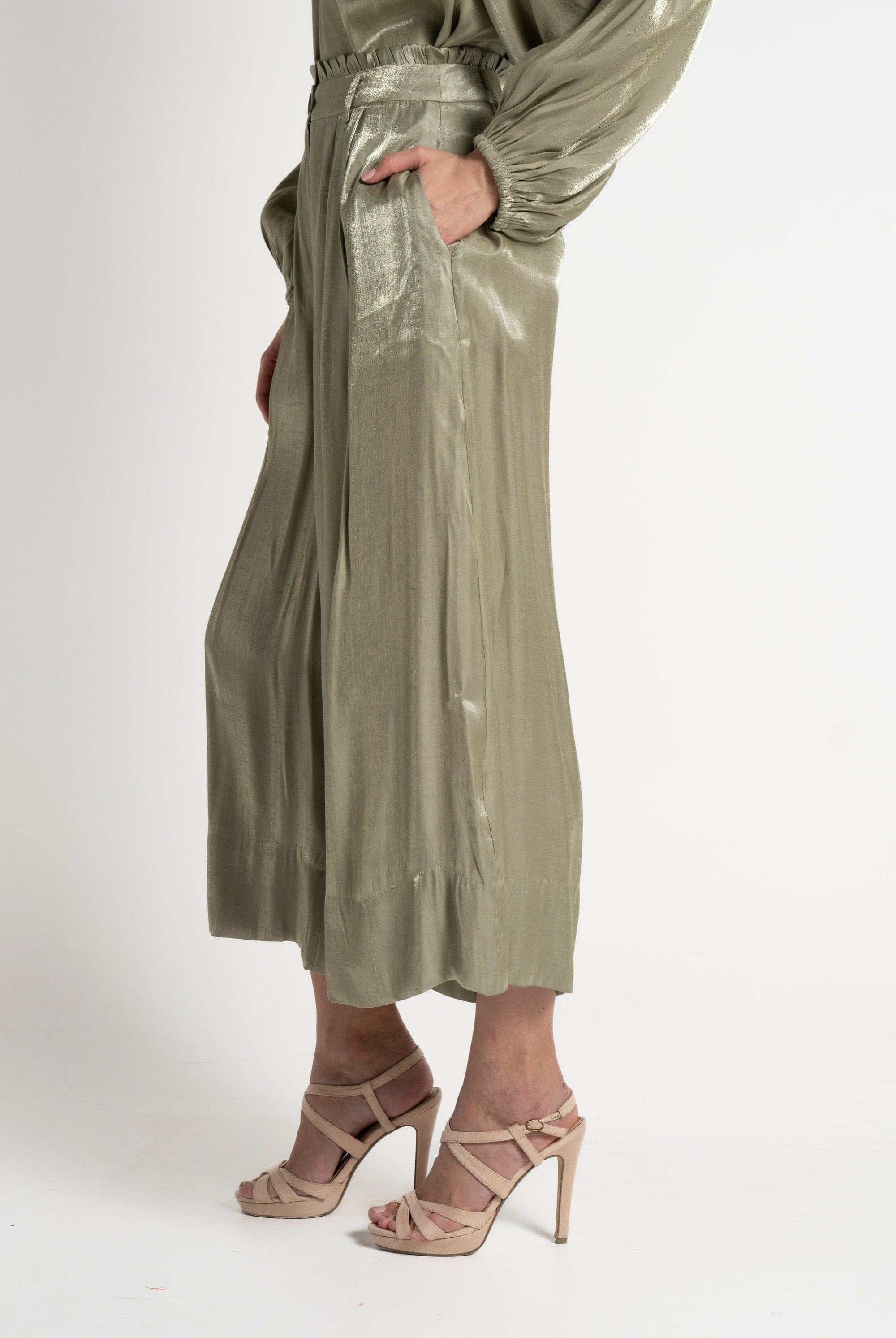 ميكا بنطلون 3/4 لامعة خصر مرتفع سادة نسائي