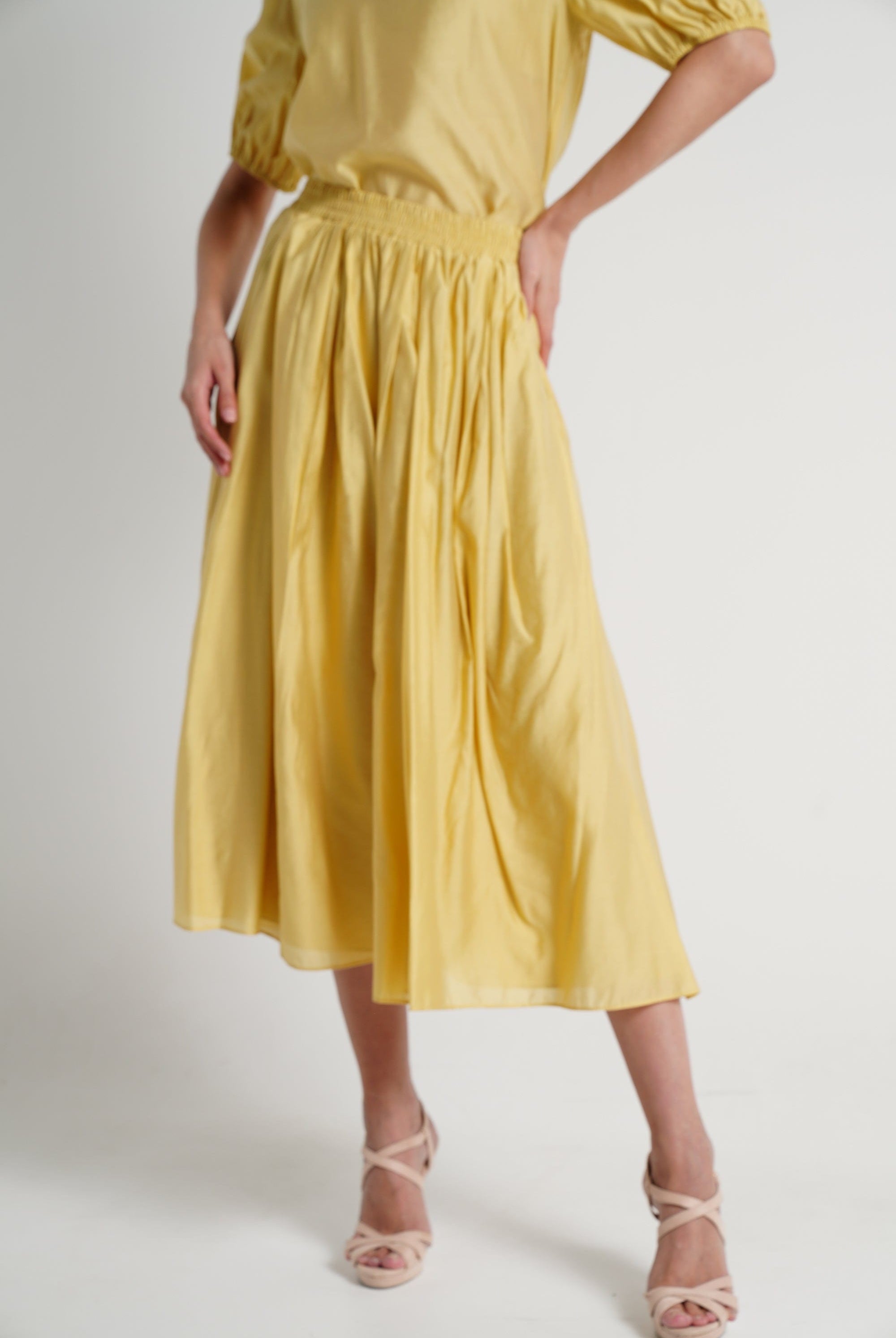 ميكا تنورة ميدي نسائية فضفاضة بخصر مطاطي