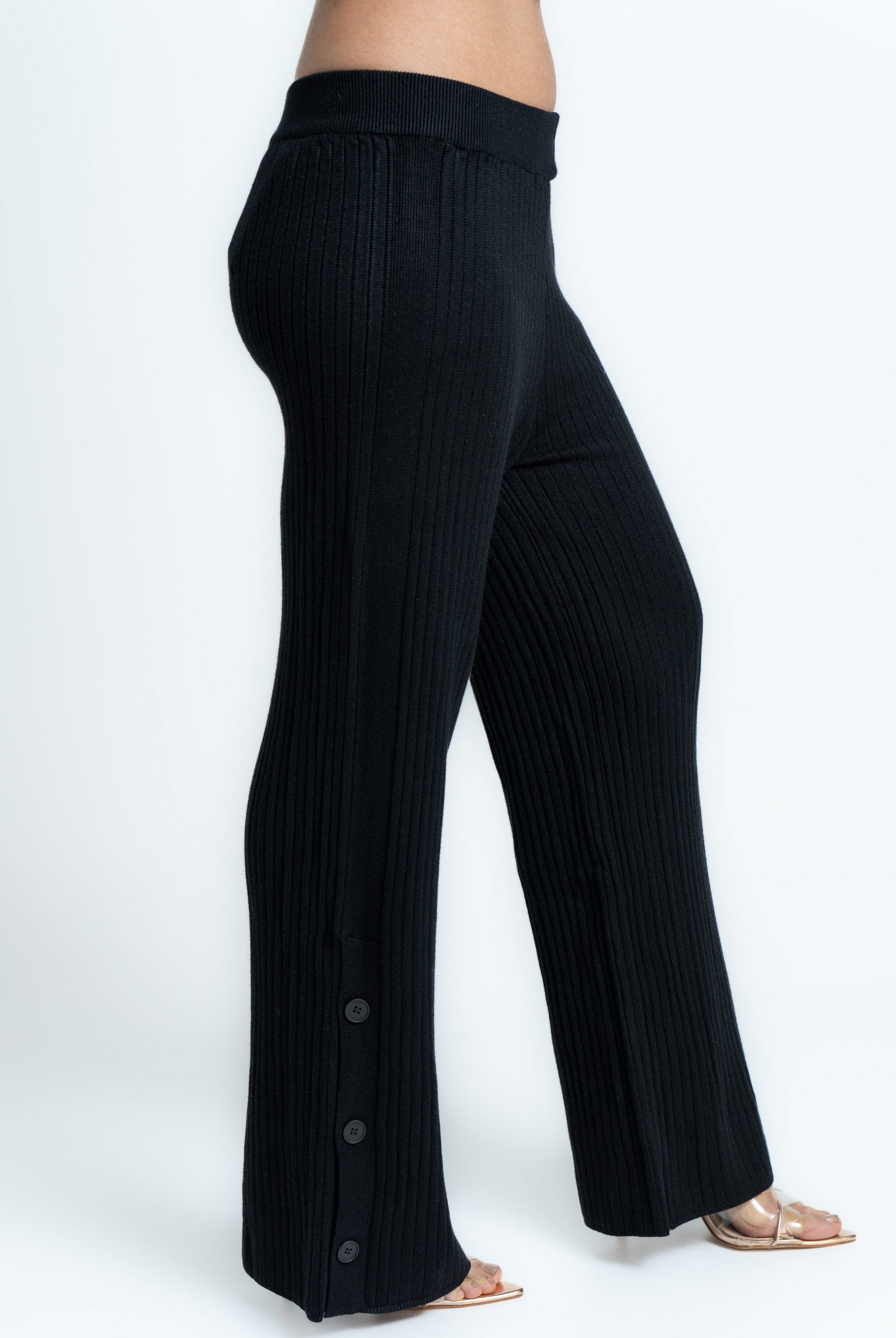 ميكا بنطلون هاى وست سادة واسع من الاسفل