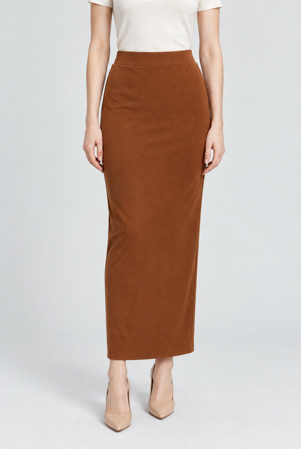 MOL0172SV-20Q307 brown garment front - model Maria
