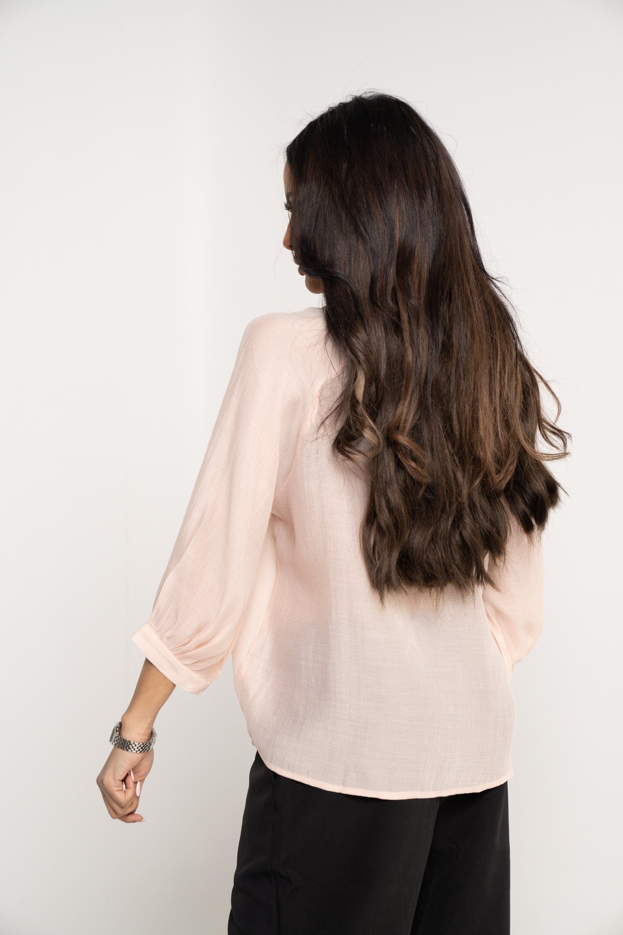 ميكا قميص سادة شفاف بأزرار أمامية 3/4 كم وياقة نسائي