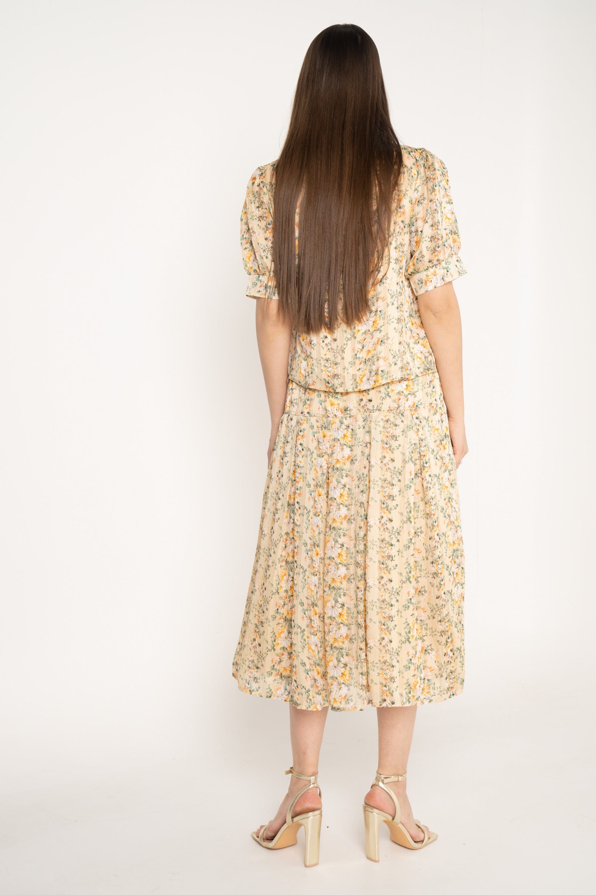 ميكا تنورة ميدي منقوشة خصر مرتفع