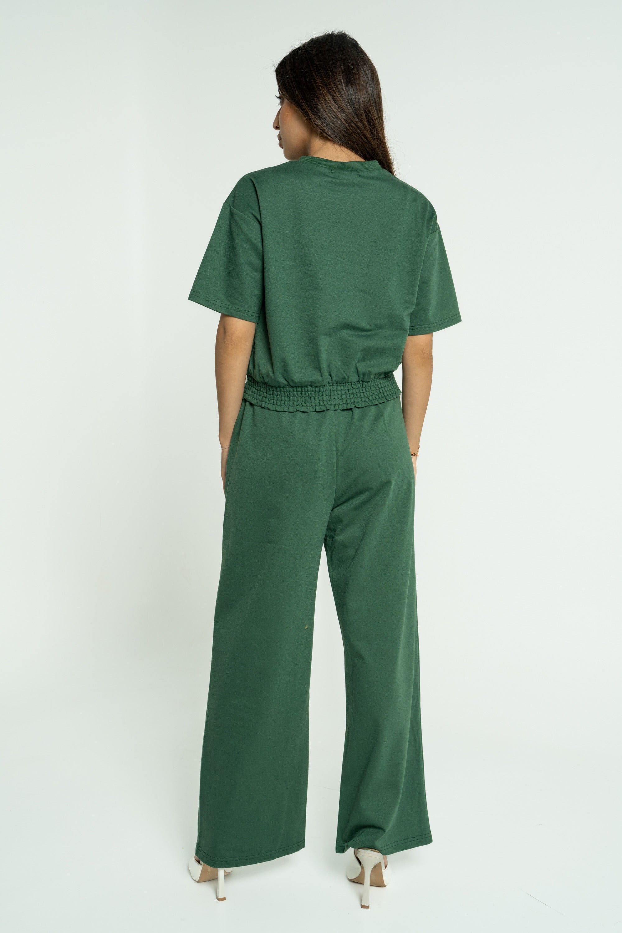 ميكا بلوزة بأكمام قصيرة سادة بجيب على الصدر