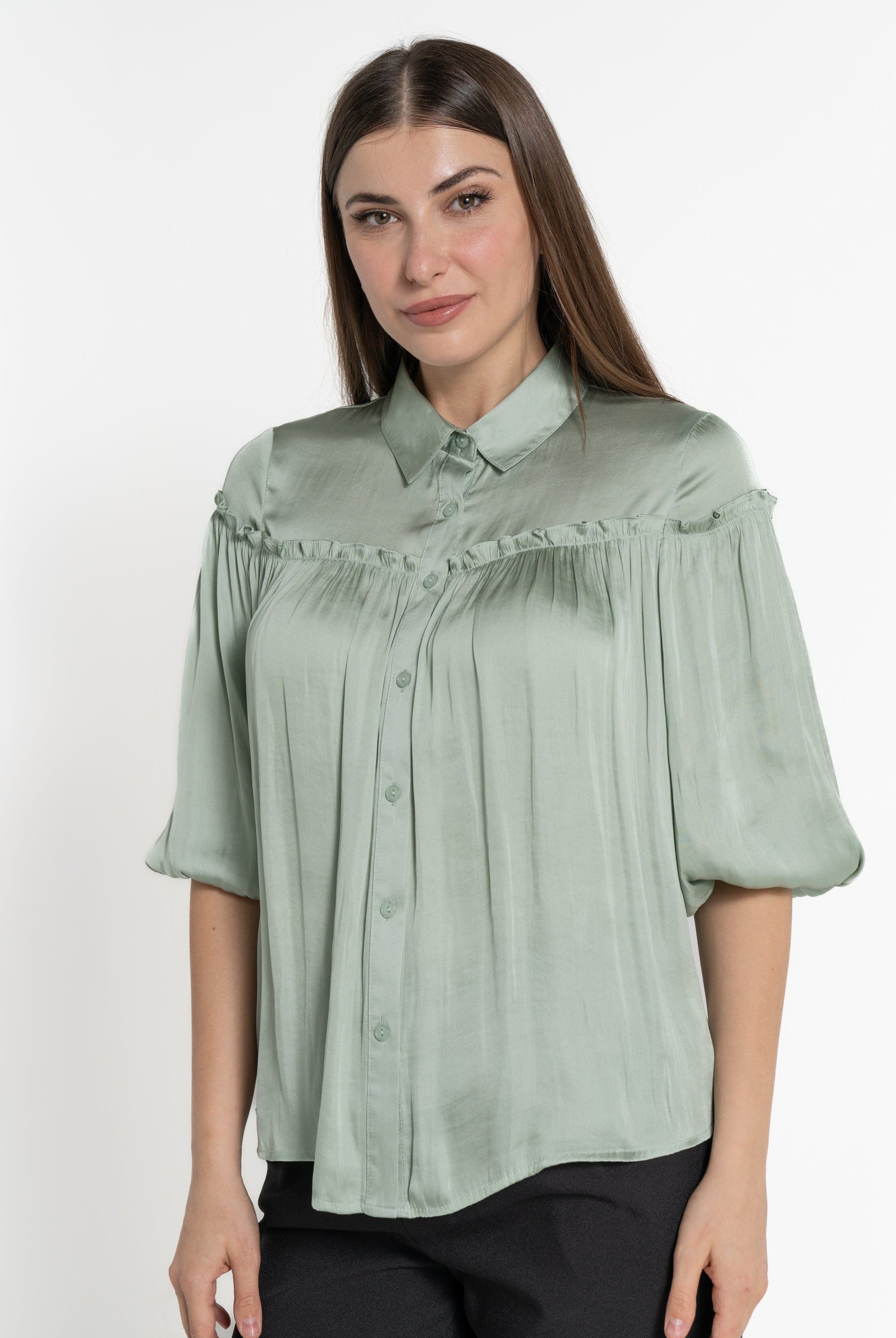 ميكا قميص بأكمام 3/4 سادة بأزرار أمامية أخضر فاتح