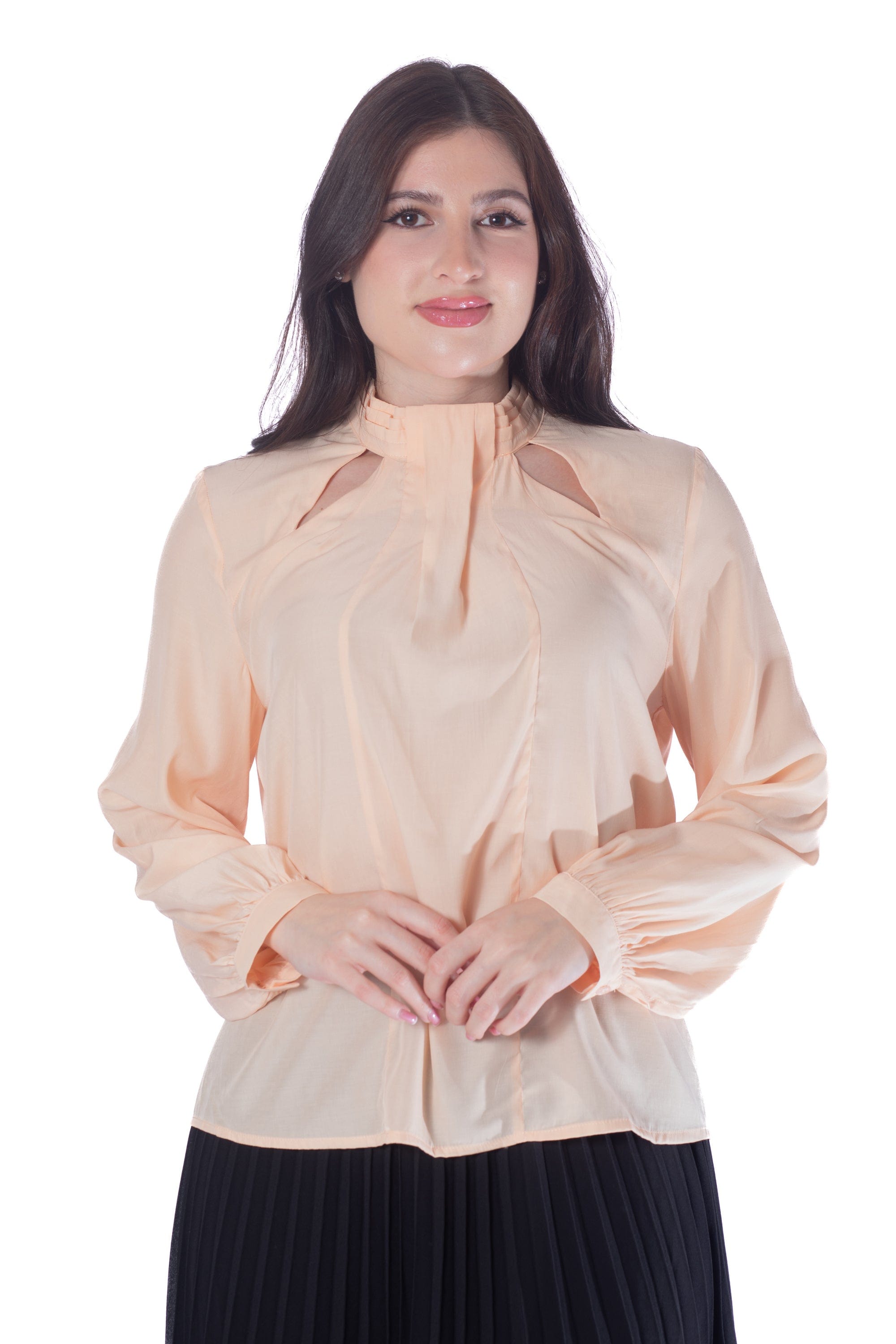 بلوزة سادة بفتحتين كم طويل نسائي