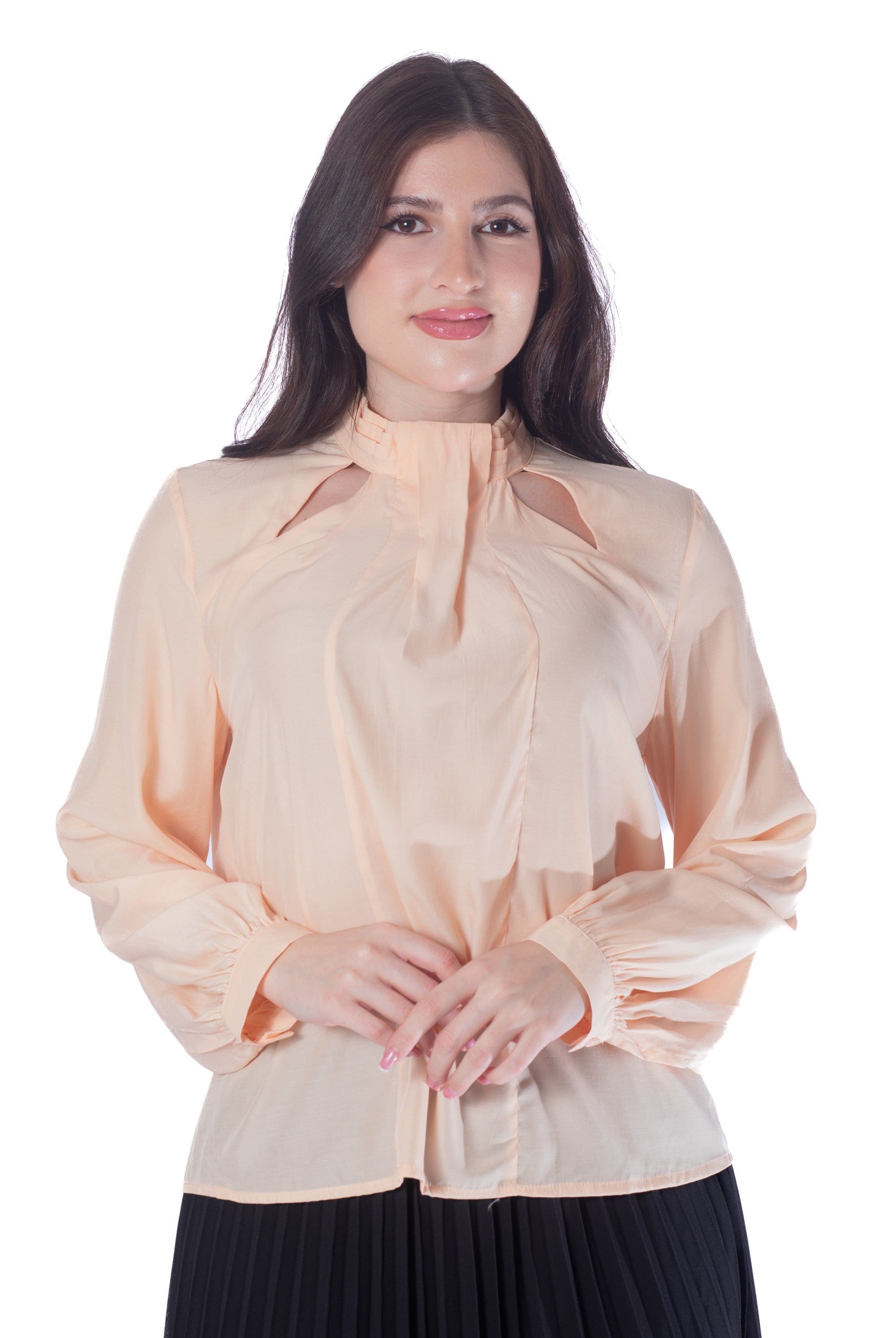 بلوزة سادة بفتحتين كم طويل نسائي