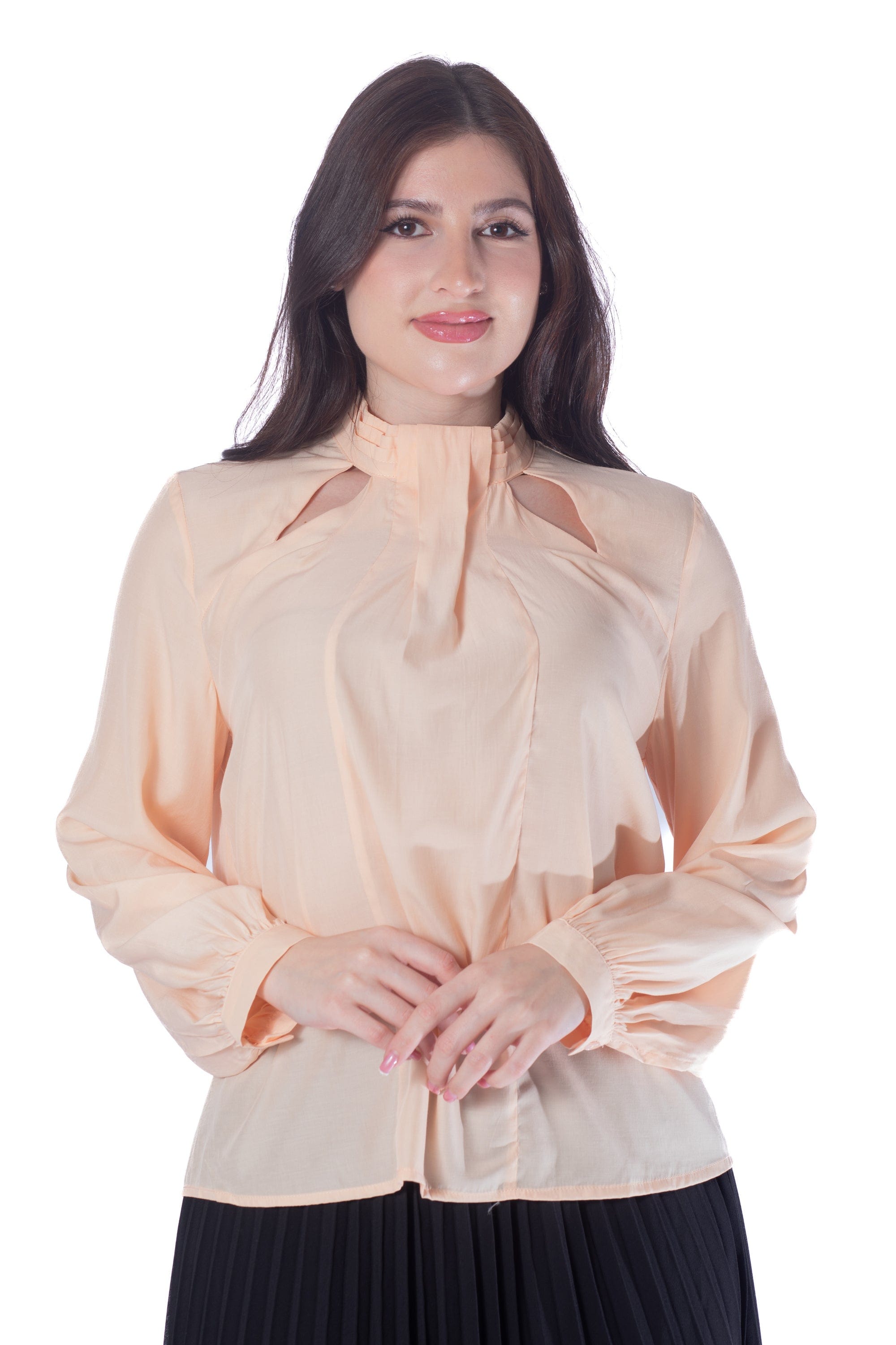 بلوزة سادة بفتحتين كم طويل نسائي