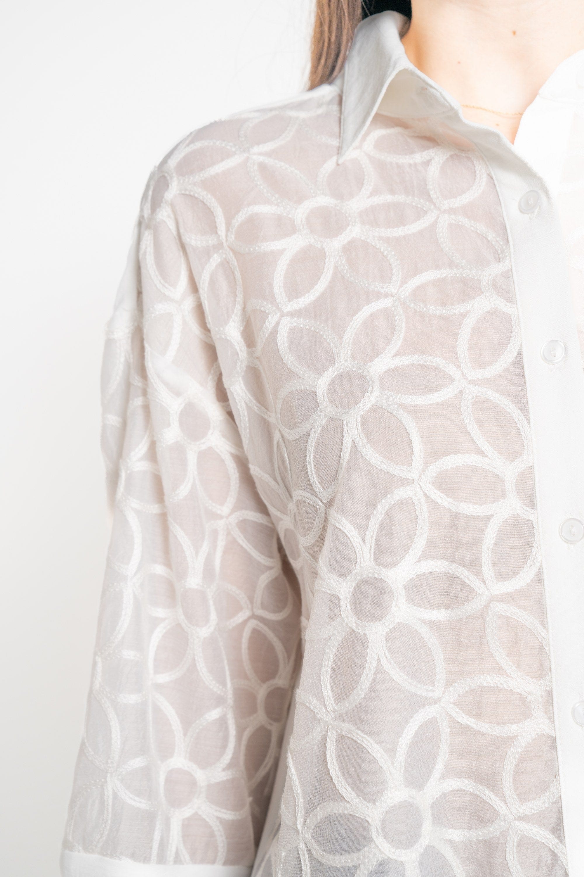 ميكا قميص بأكمام 3/4 بأزرار أمامي نسائي