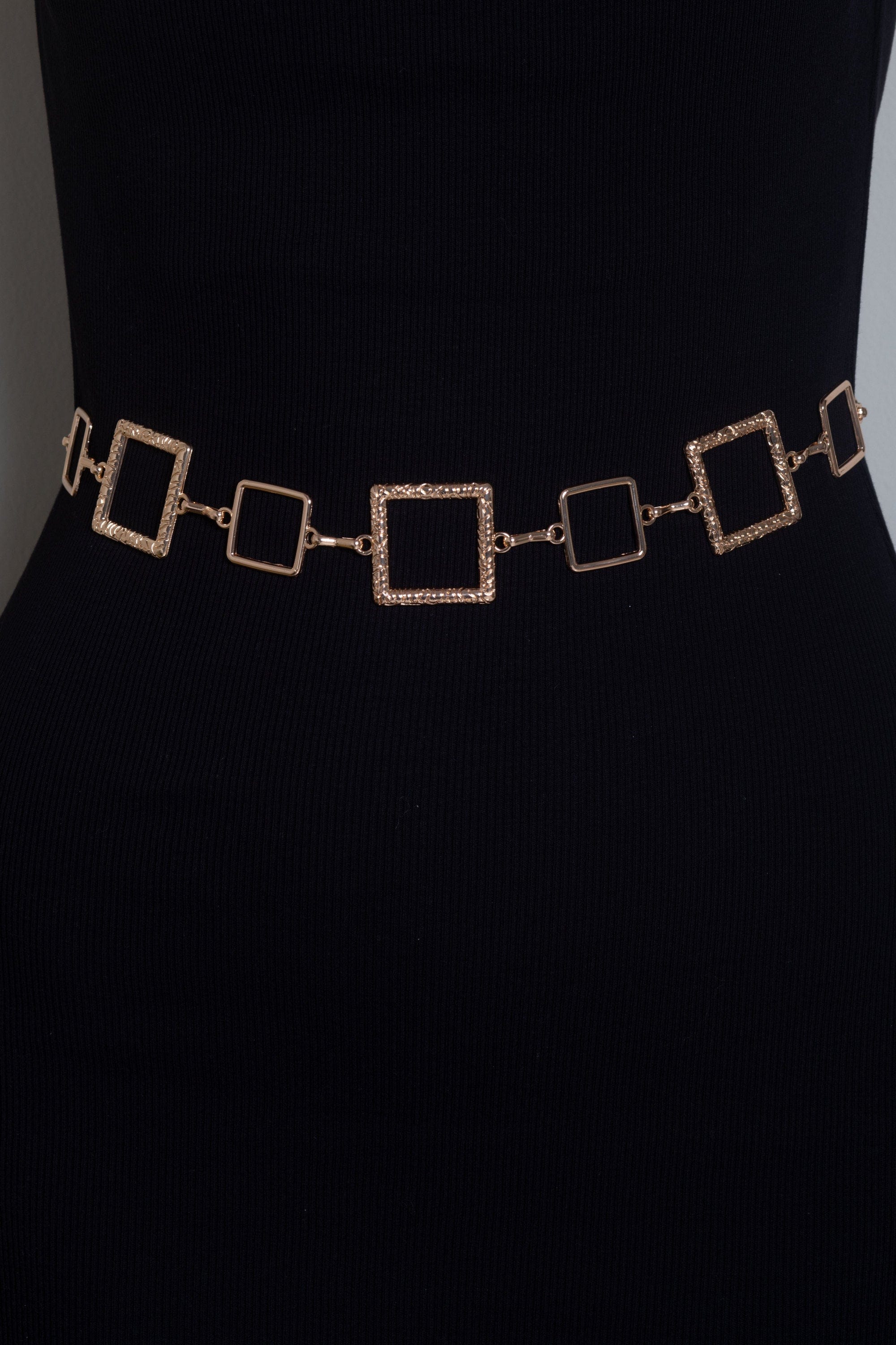 ميكا حزام على شكل مربعات ذهبي نسائي